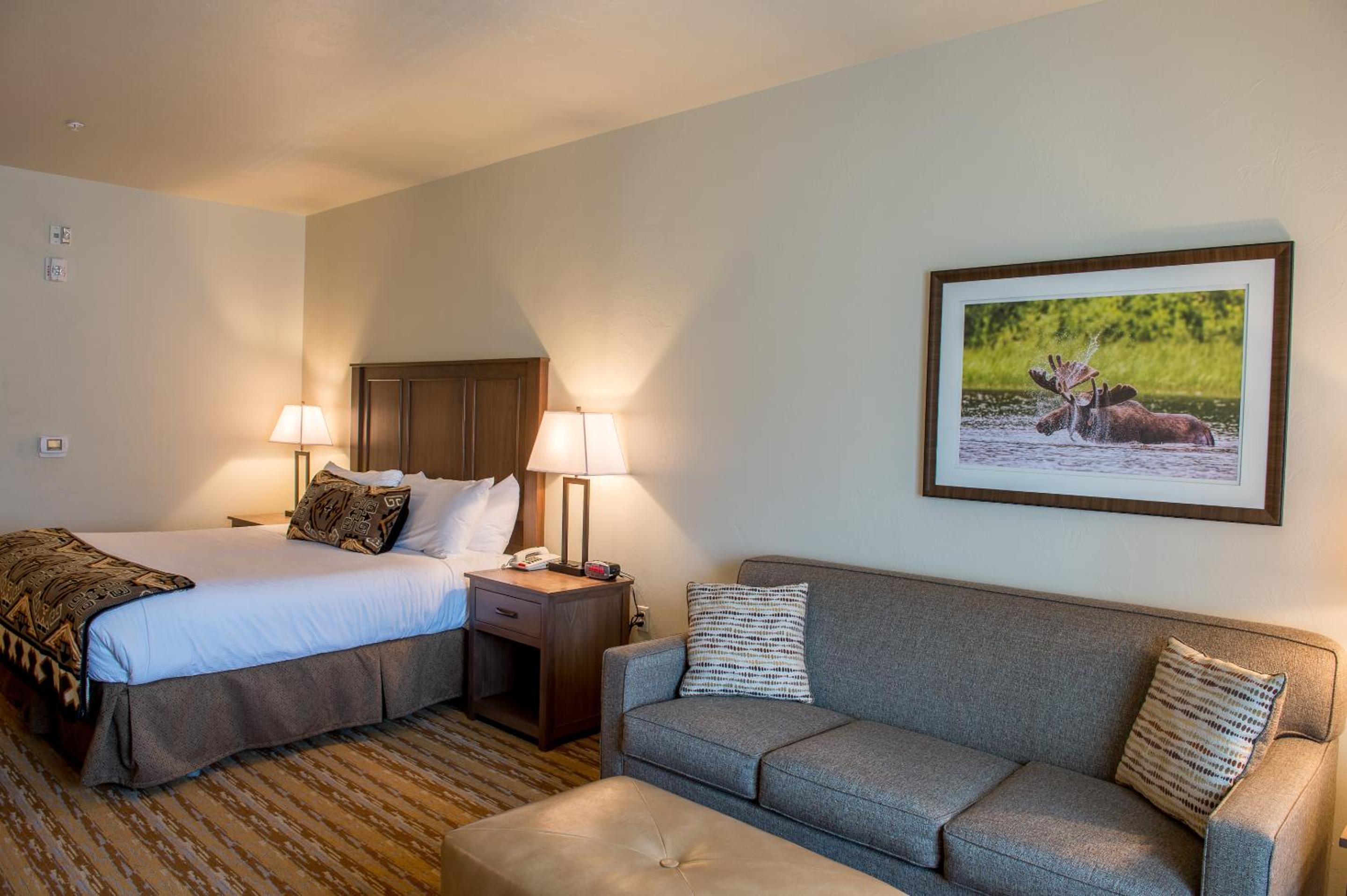 Deluxe King Room - Disability Access photo 2