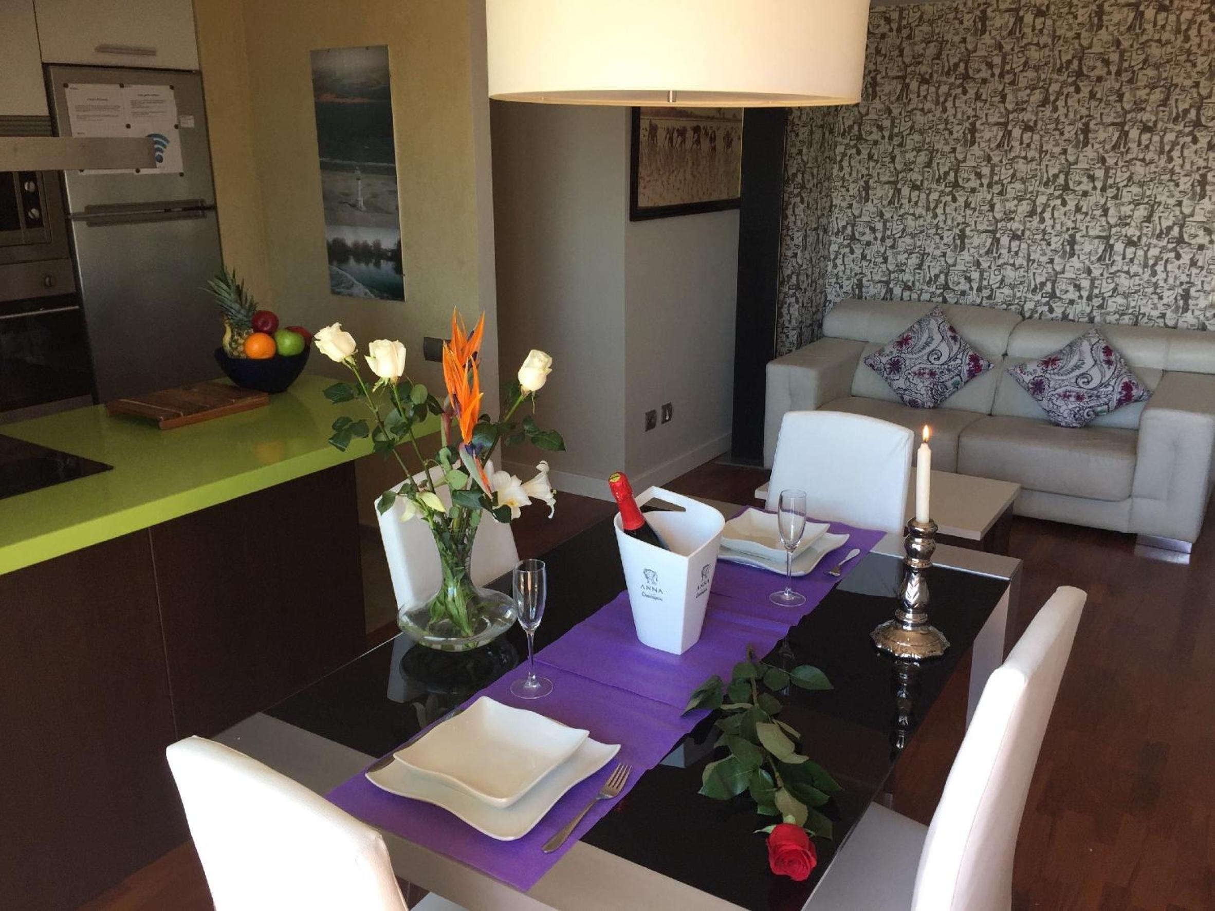 Apartment with Terrace photo 2
