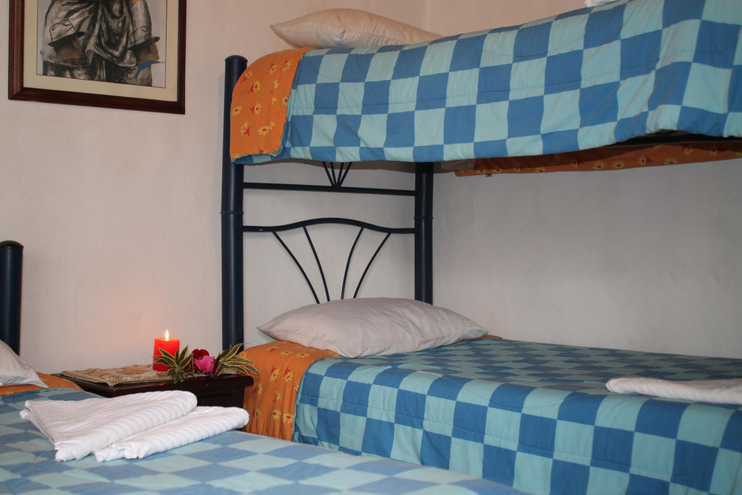 Triple Room with Private Bathroom photo 3