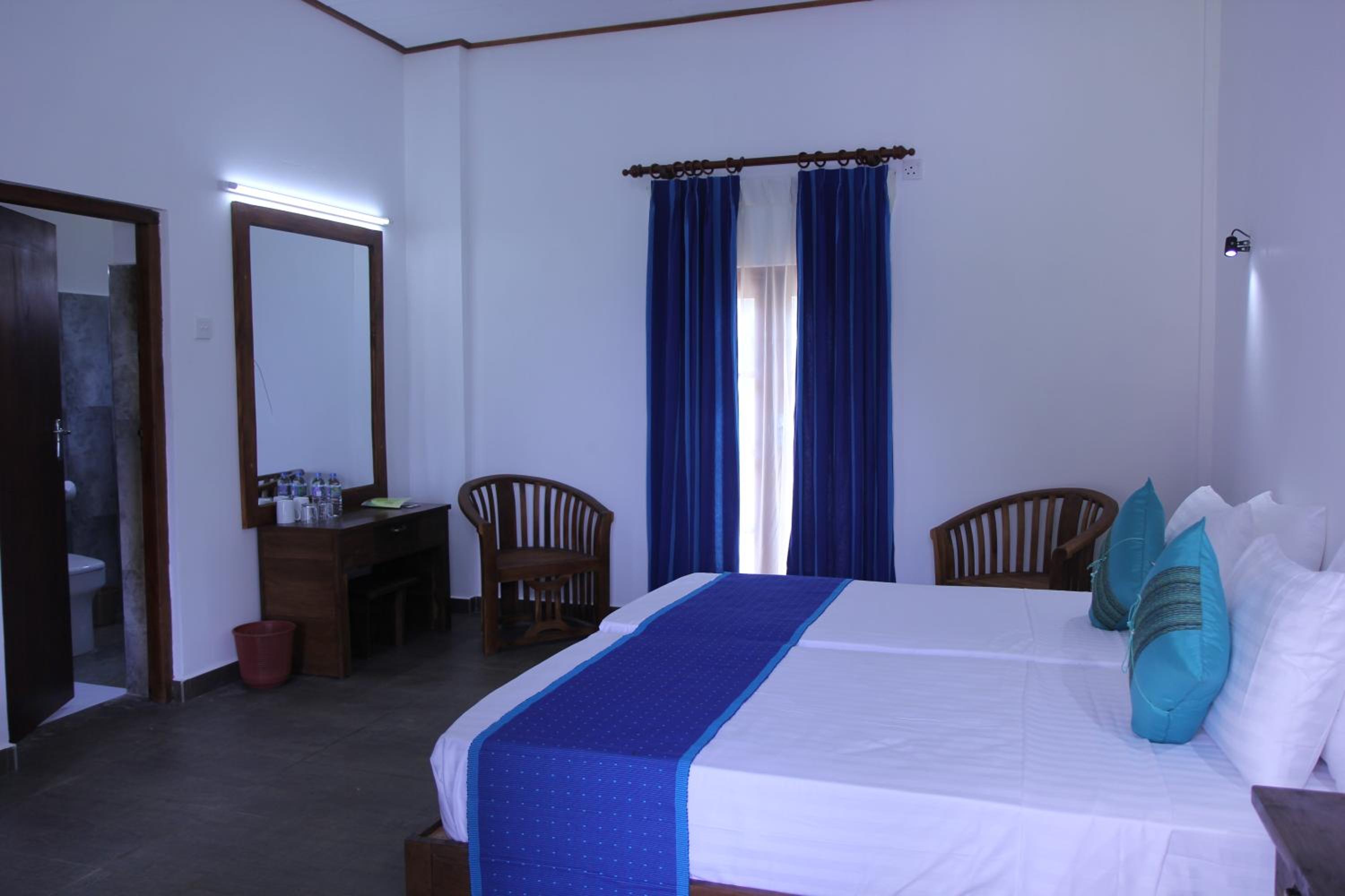 Double or Twin Room - Photo 1