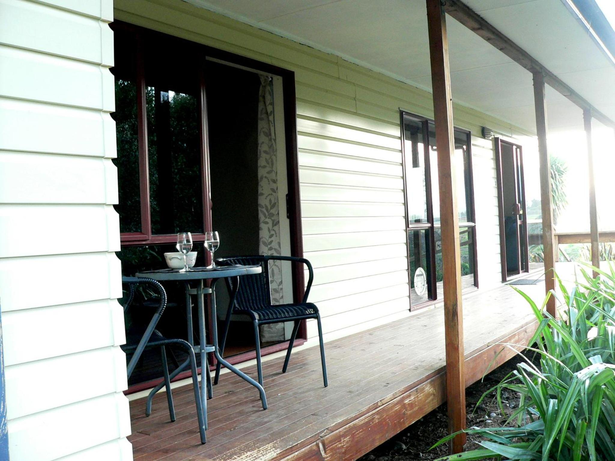 Two-Bedroom Cottage photo 3