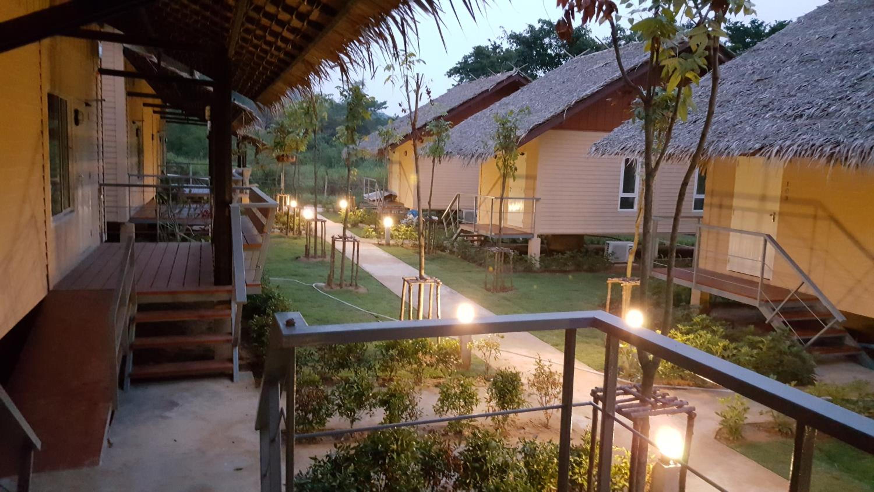 Quadruple Room with Garden View photo 3