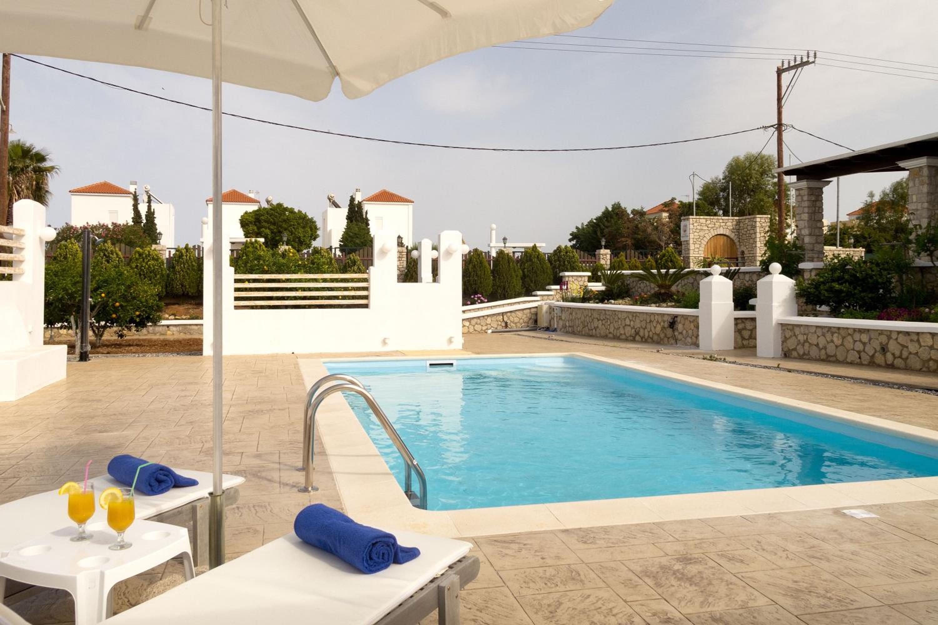 Deluxe Villa photo 2