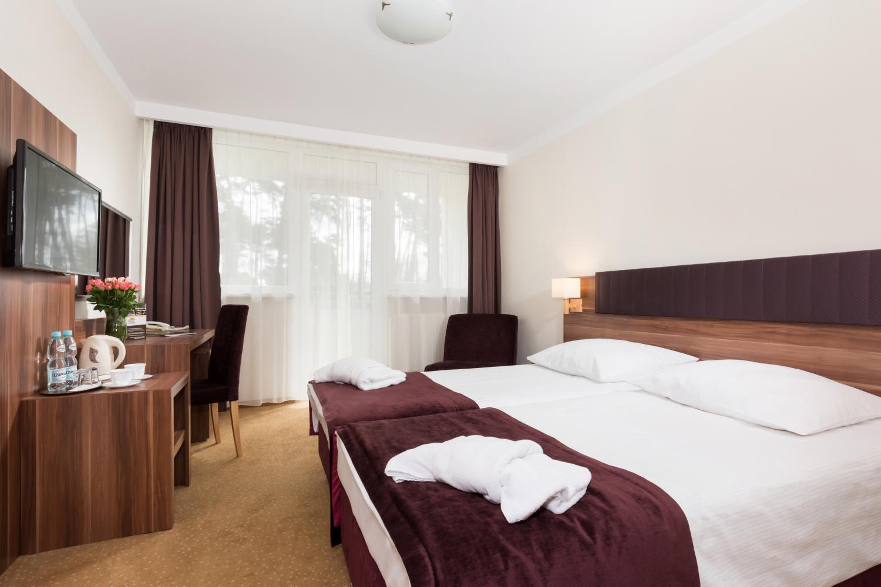 Deluxe Double Room with Balcony photo 2
