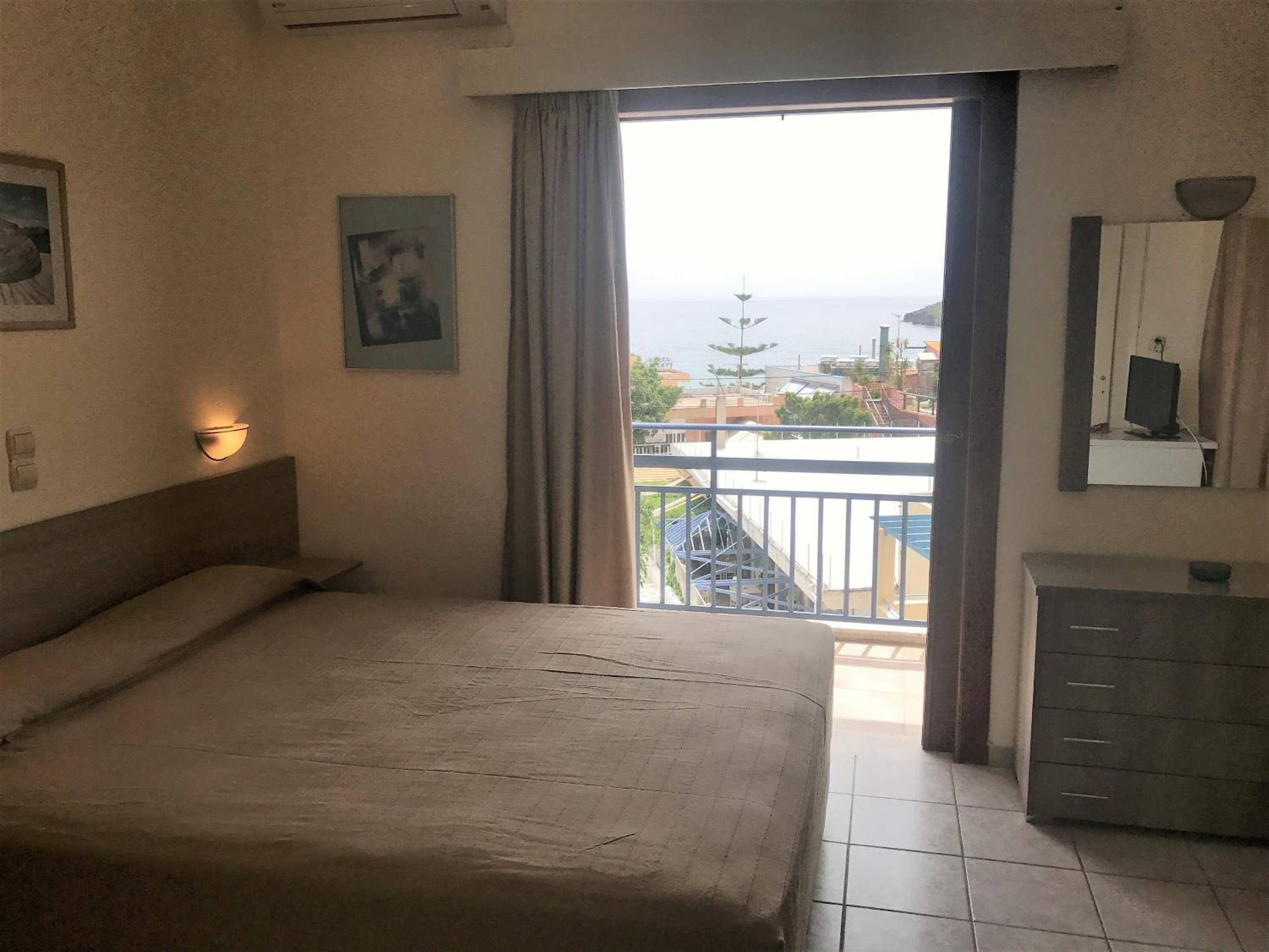 Twin/Double Room - Photo 5