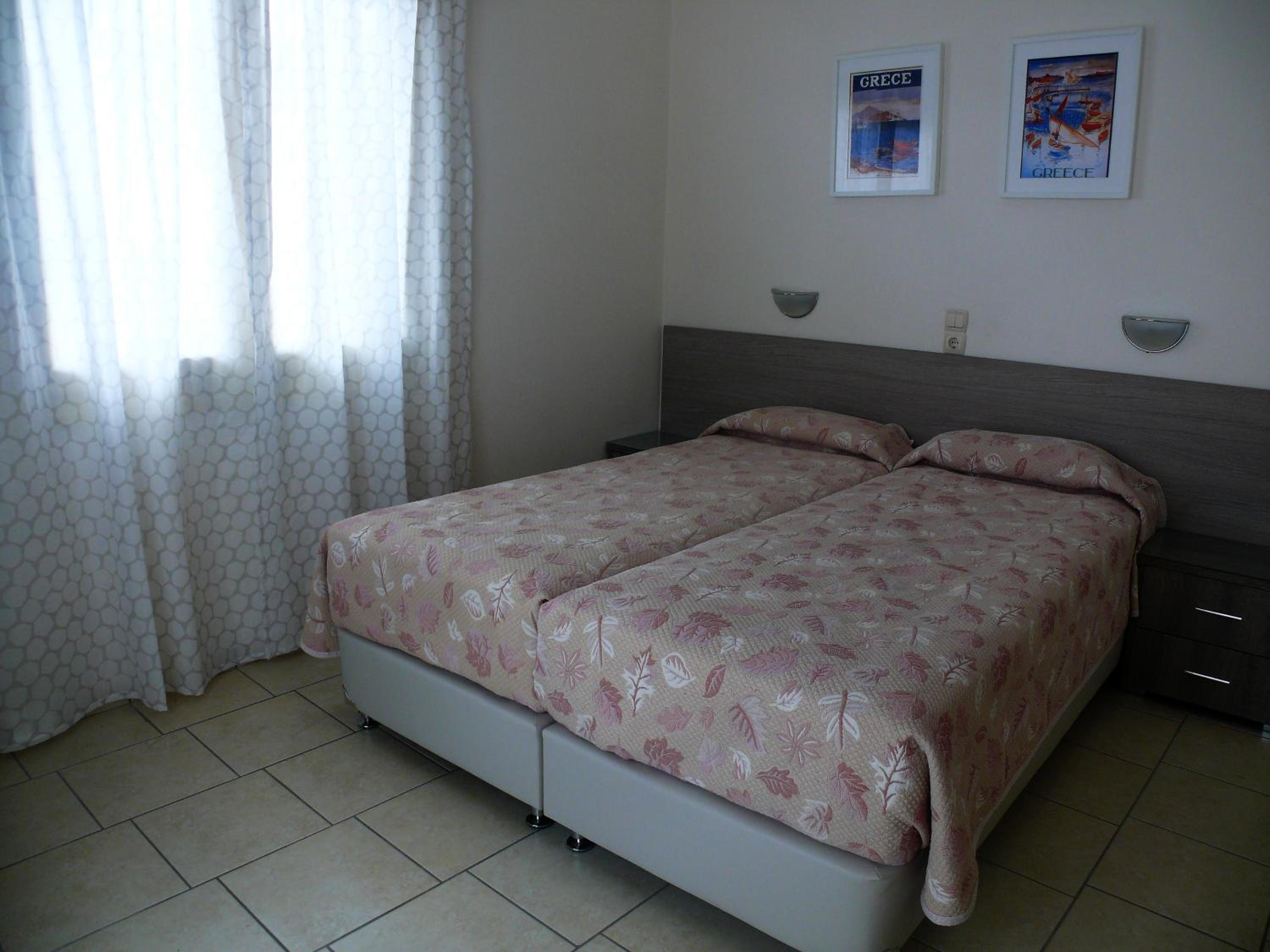 Family Room (4 Guests) - Photo 2