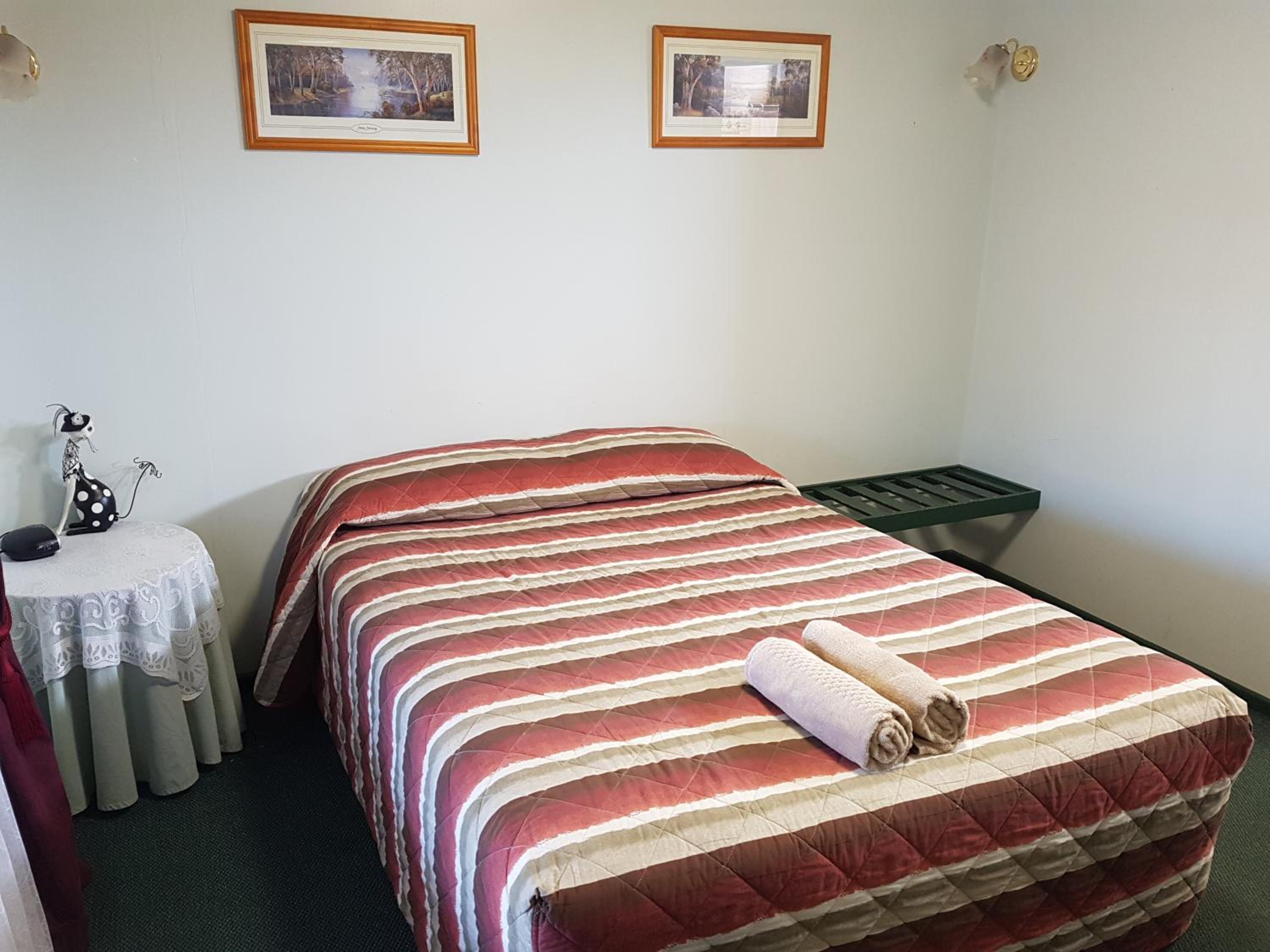 Standard Queen Room photo 1