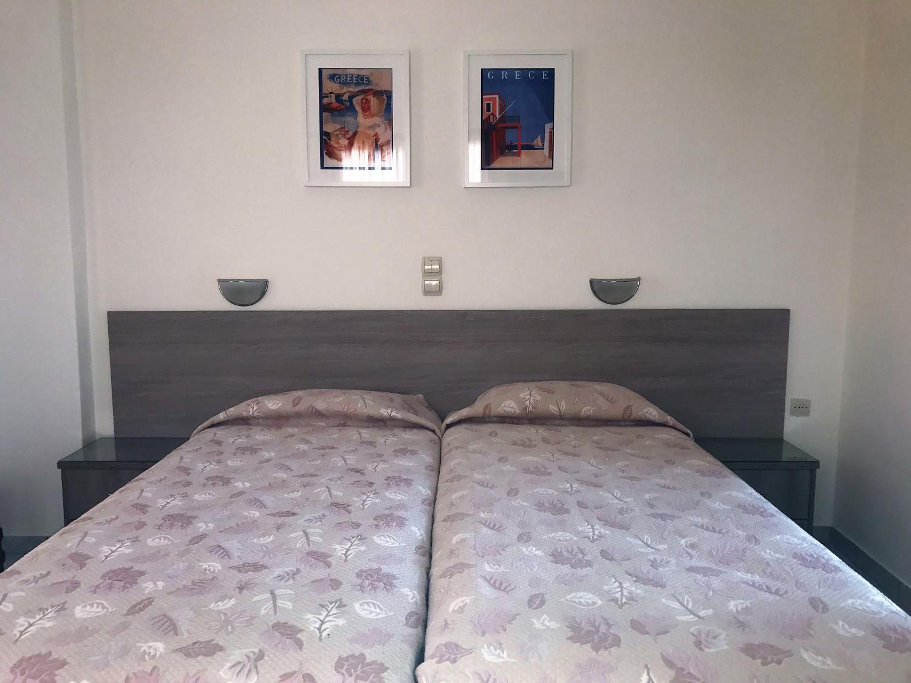 Triple Room - Photo 1