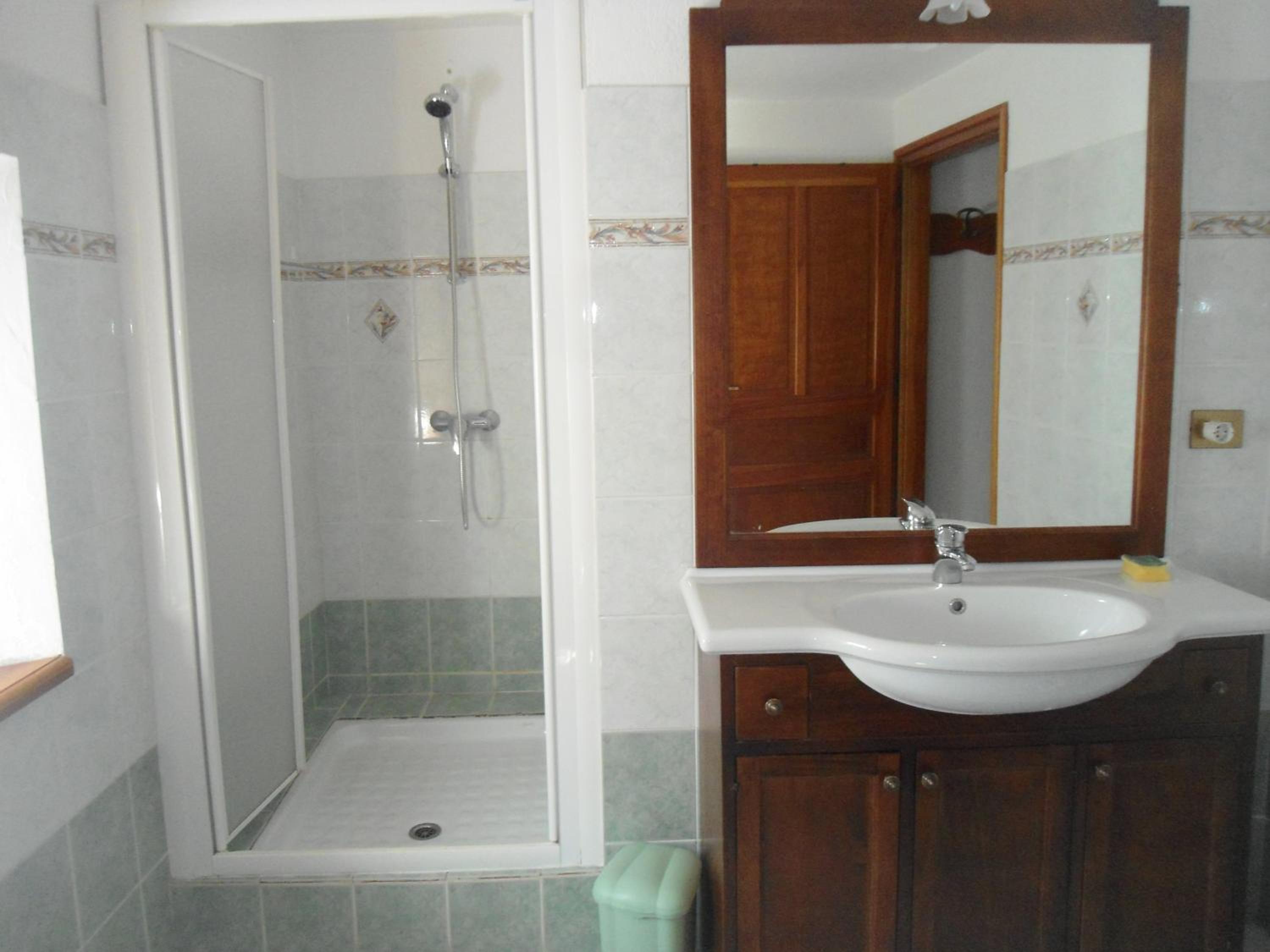 Apartment - Photo 2
