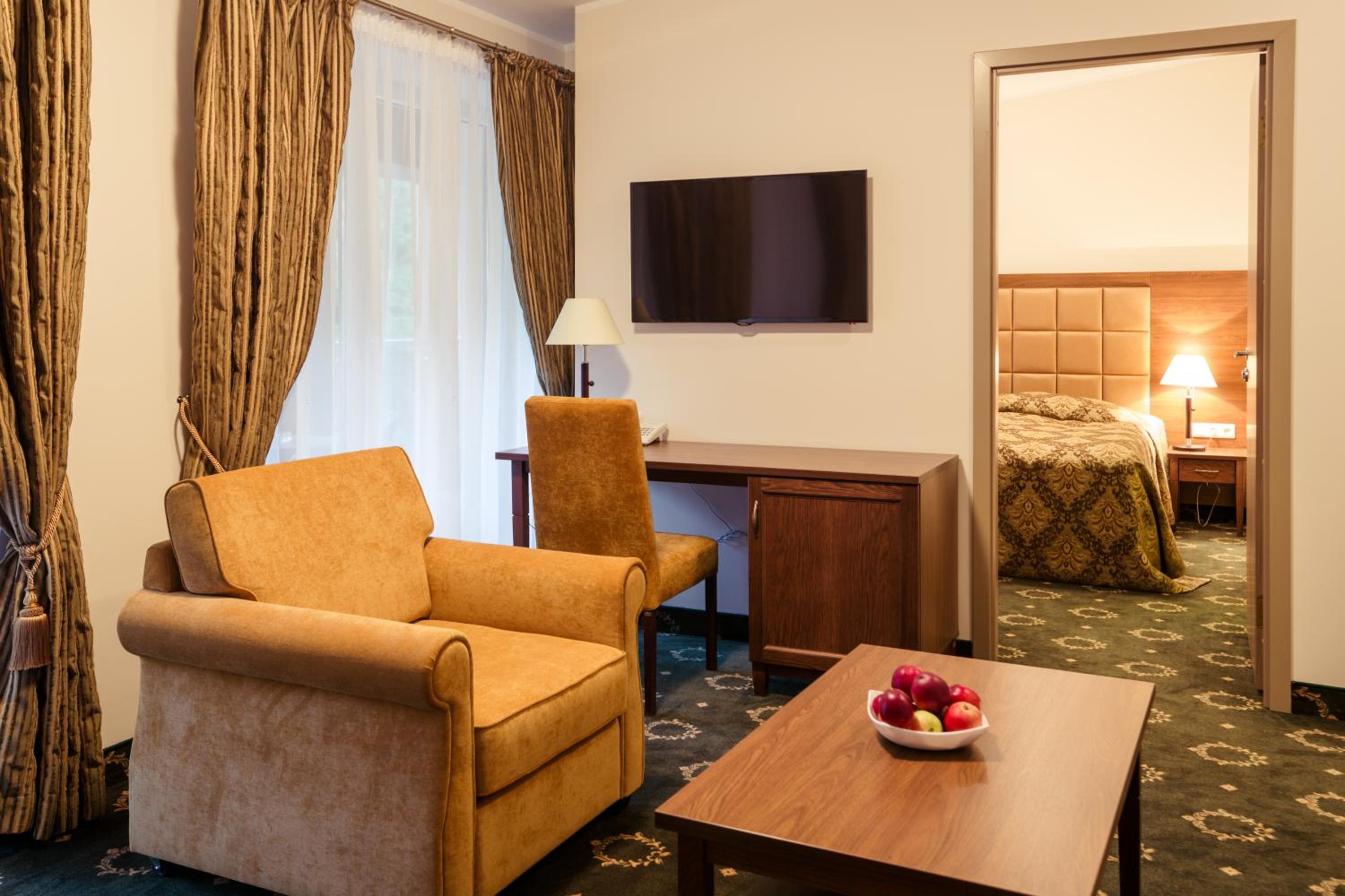 Suite with Medical Spa Treatment Program