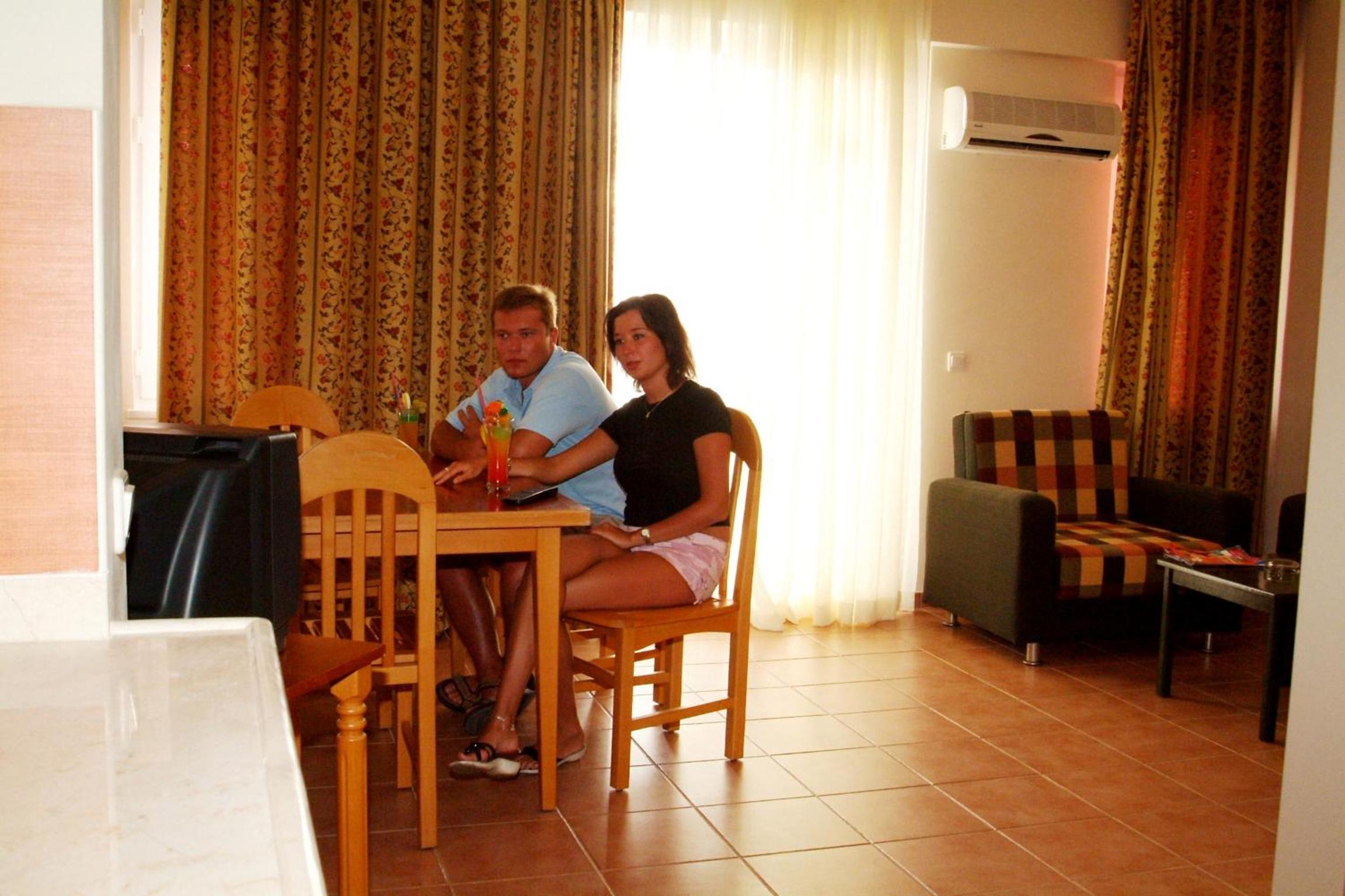 One-Bedroom Apartment (2 Adults)