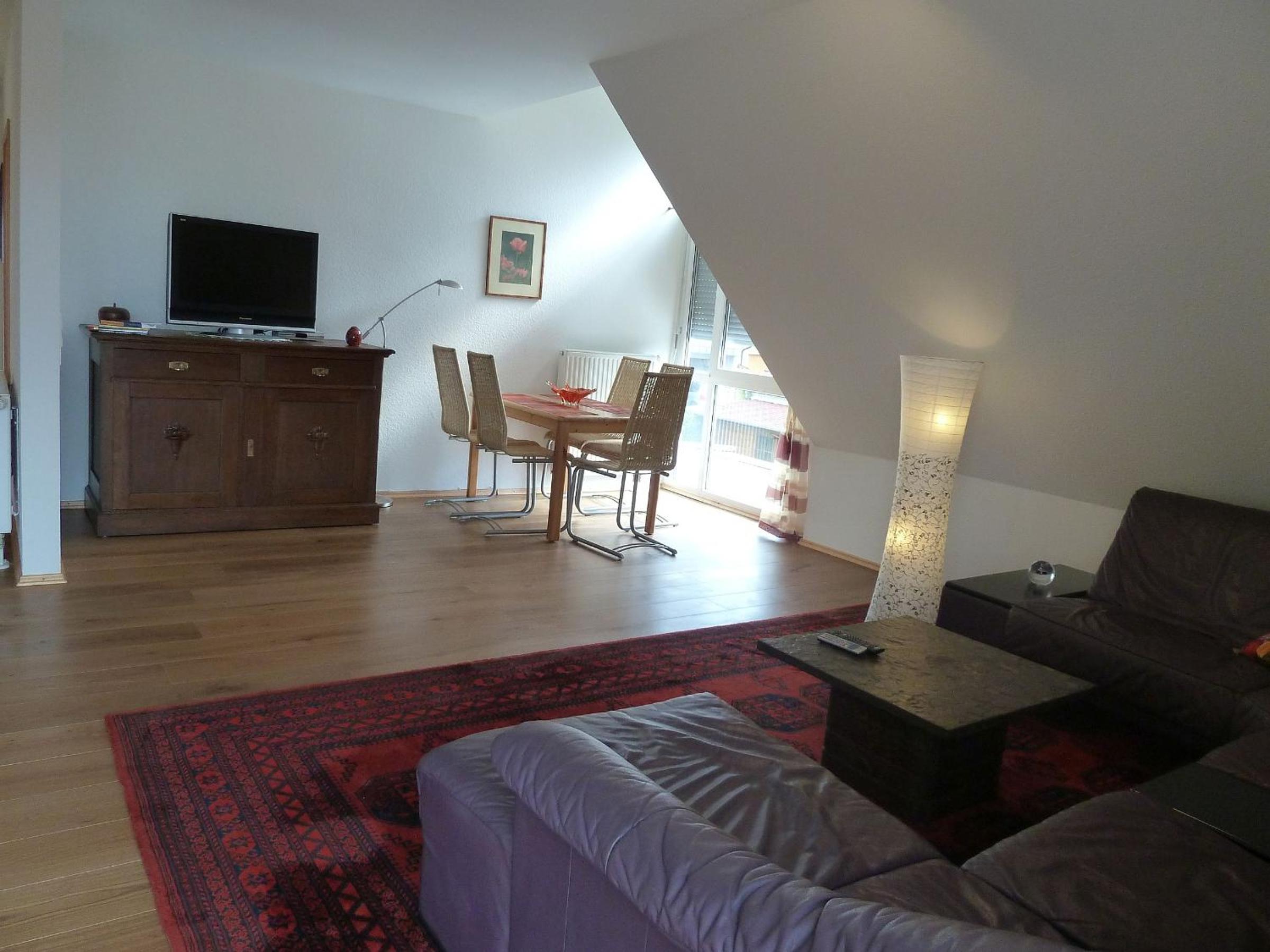 Two-Bedroom Deluxe Apartment with Garden View