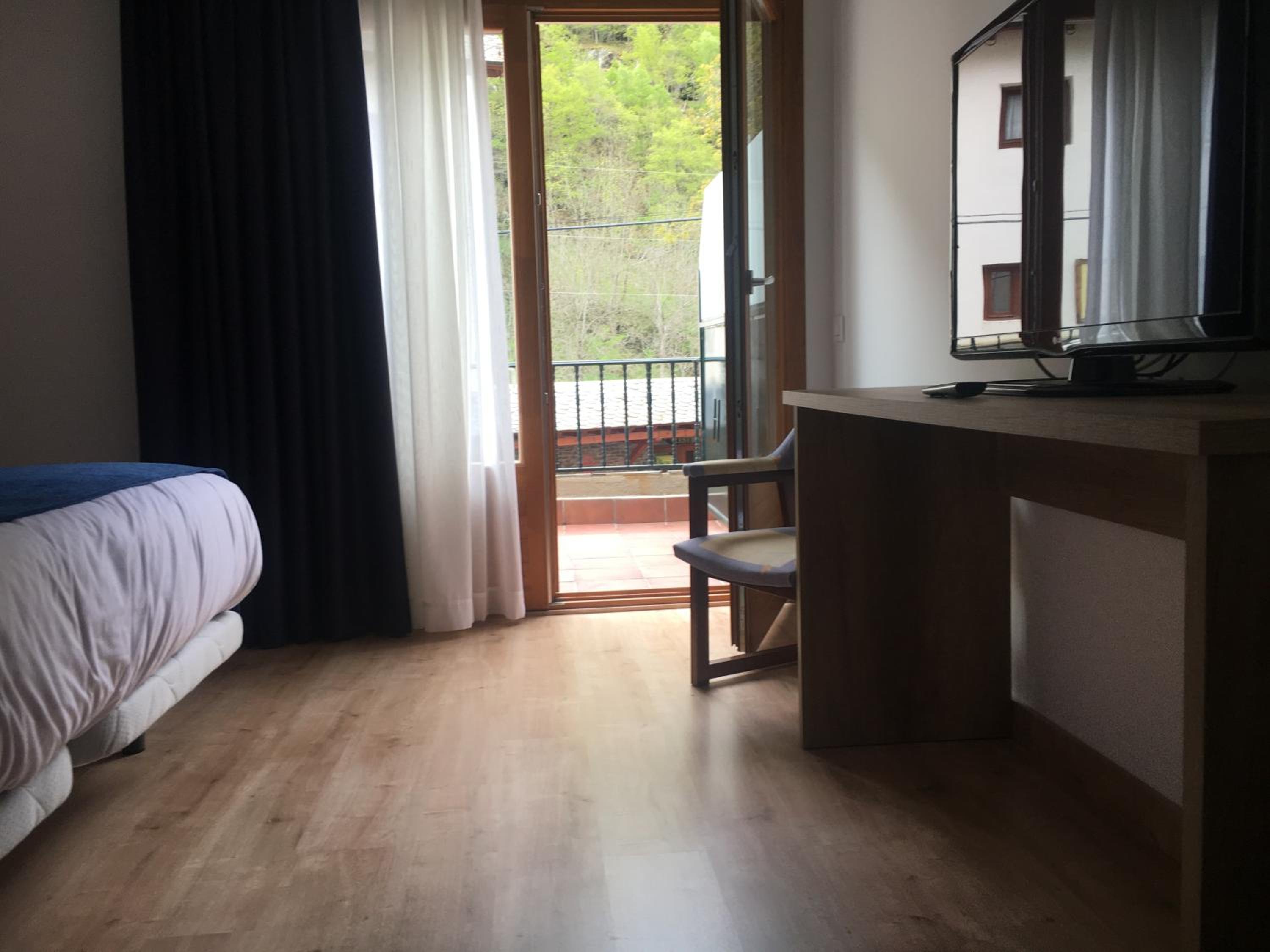 Superior Double Room with Terrace - Photo 6