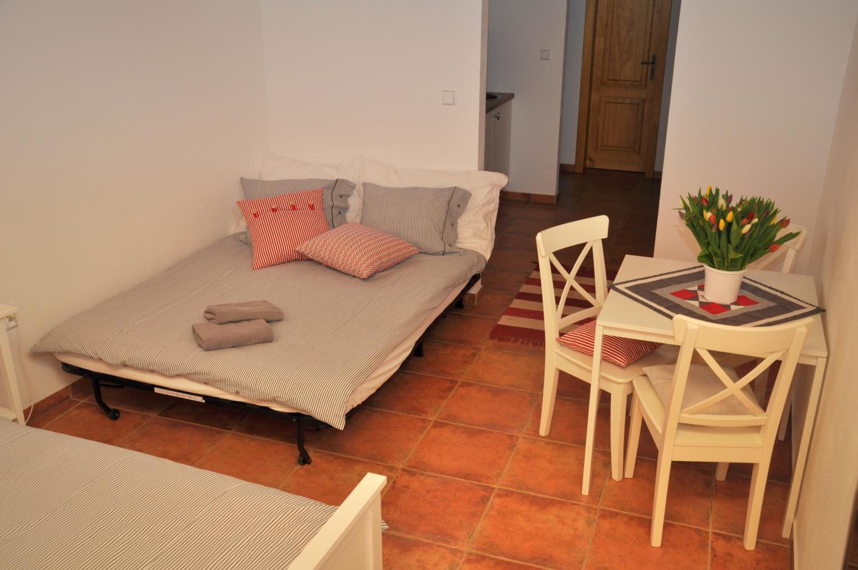 Apartment photo 3