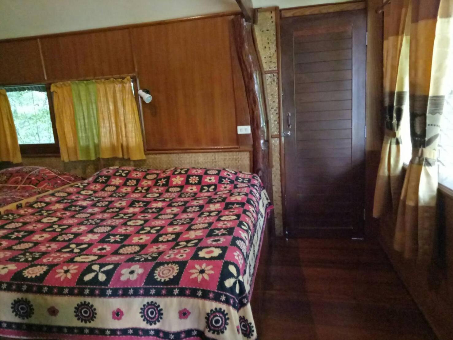 Standard Double or Twin Room with Balcony - Photo 3