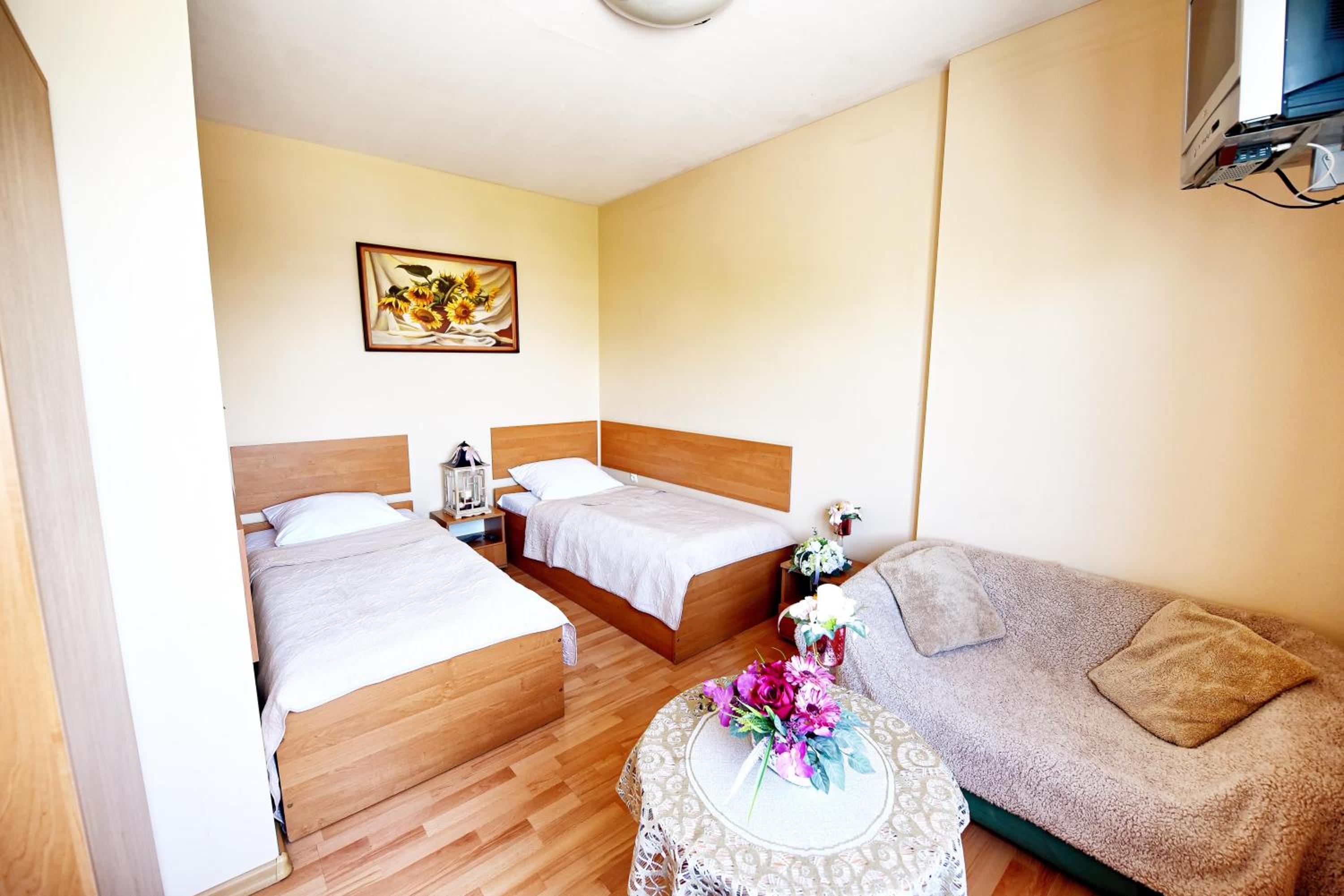 Standard Double Room photo 3