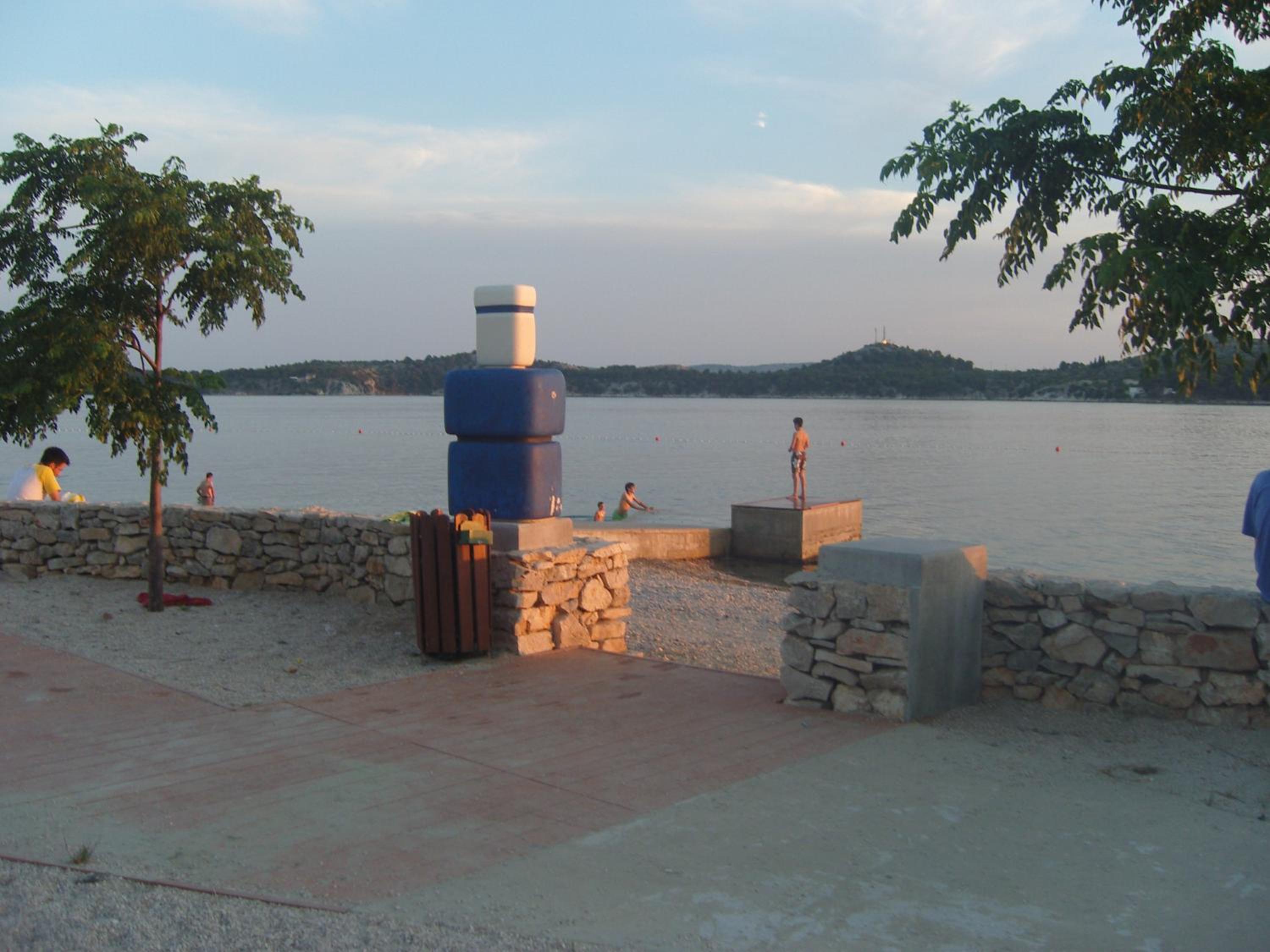 Apartment with Sea View - Photo 17