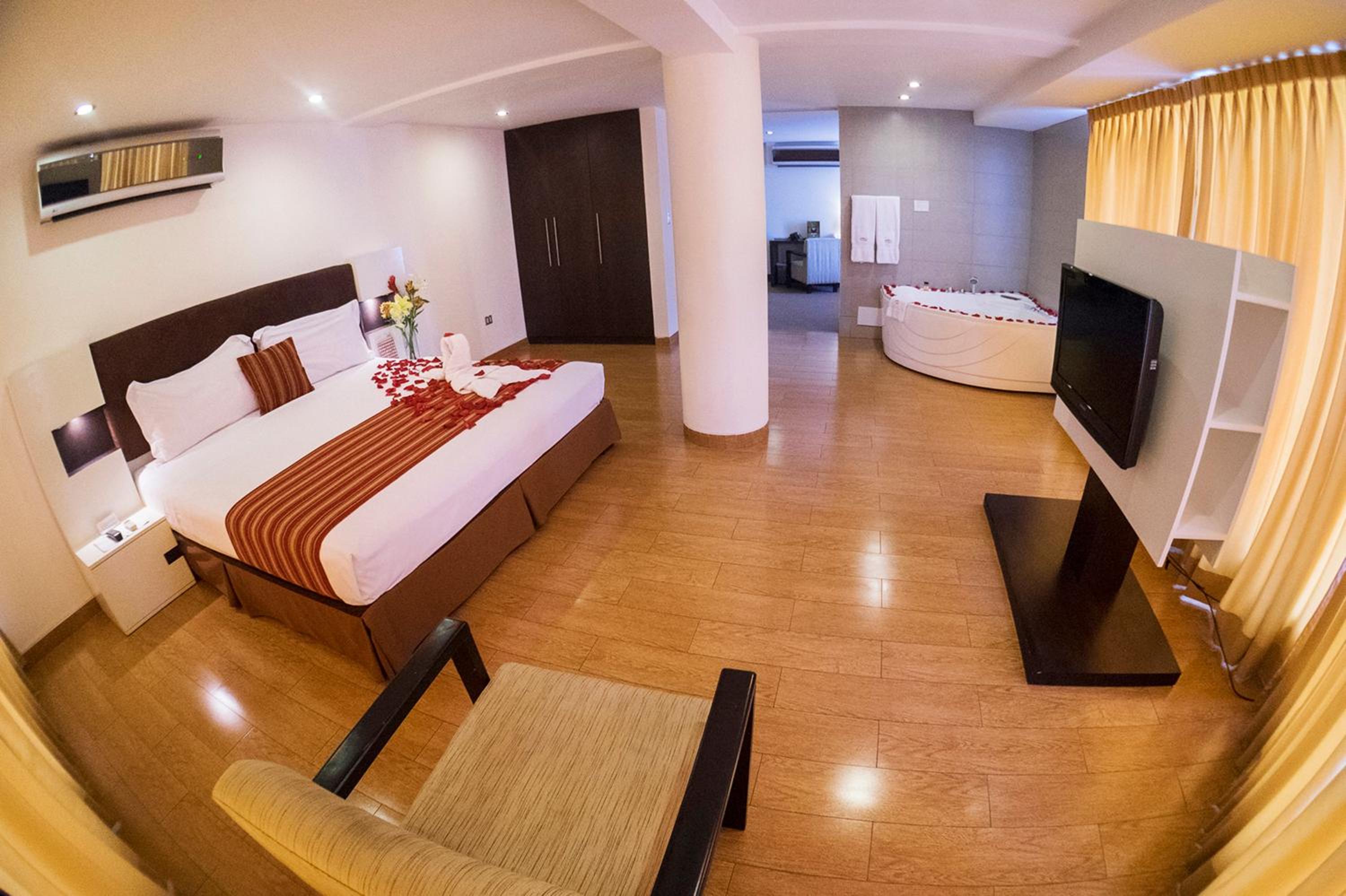 Allpa Suite