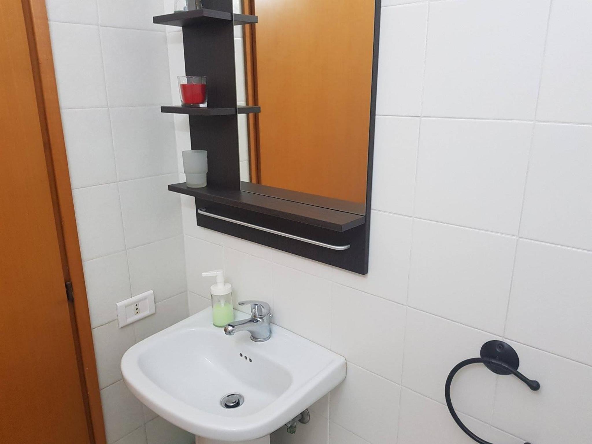 Double Room with Private External Bathroom photo 3