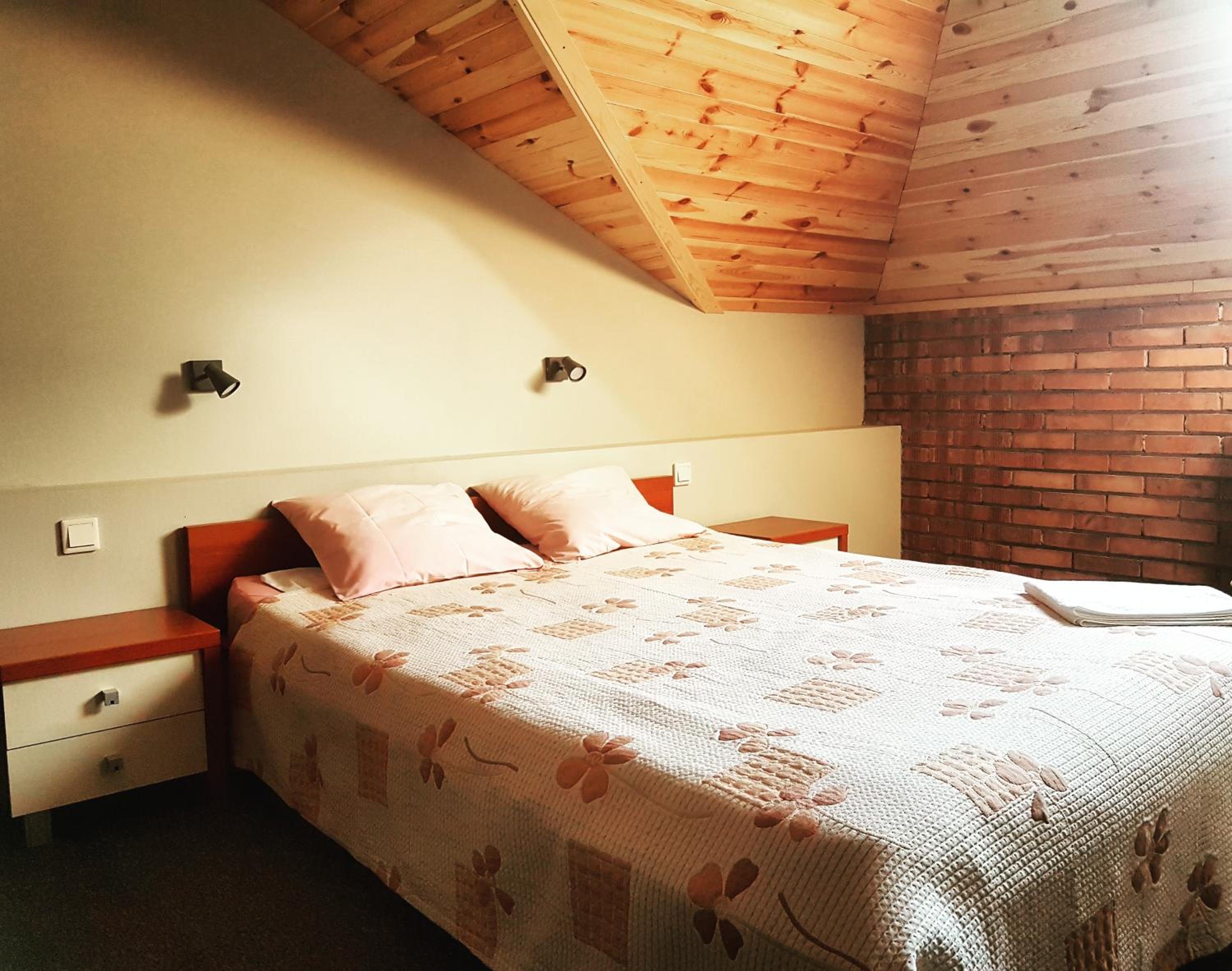 Double Room - Photo 1