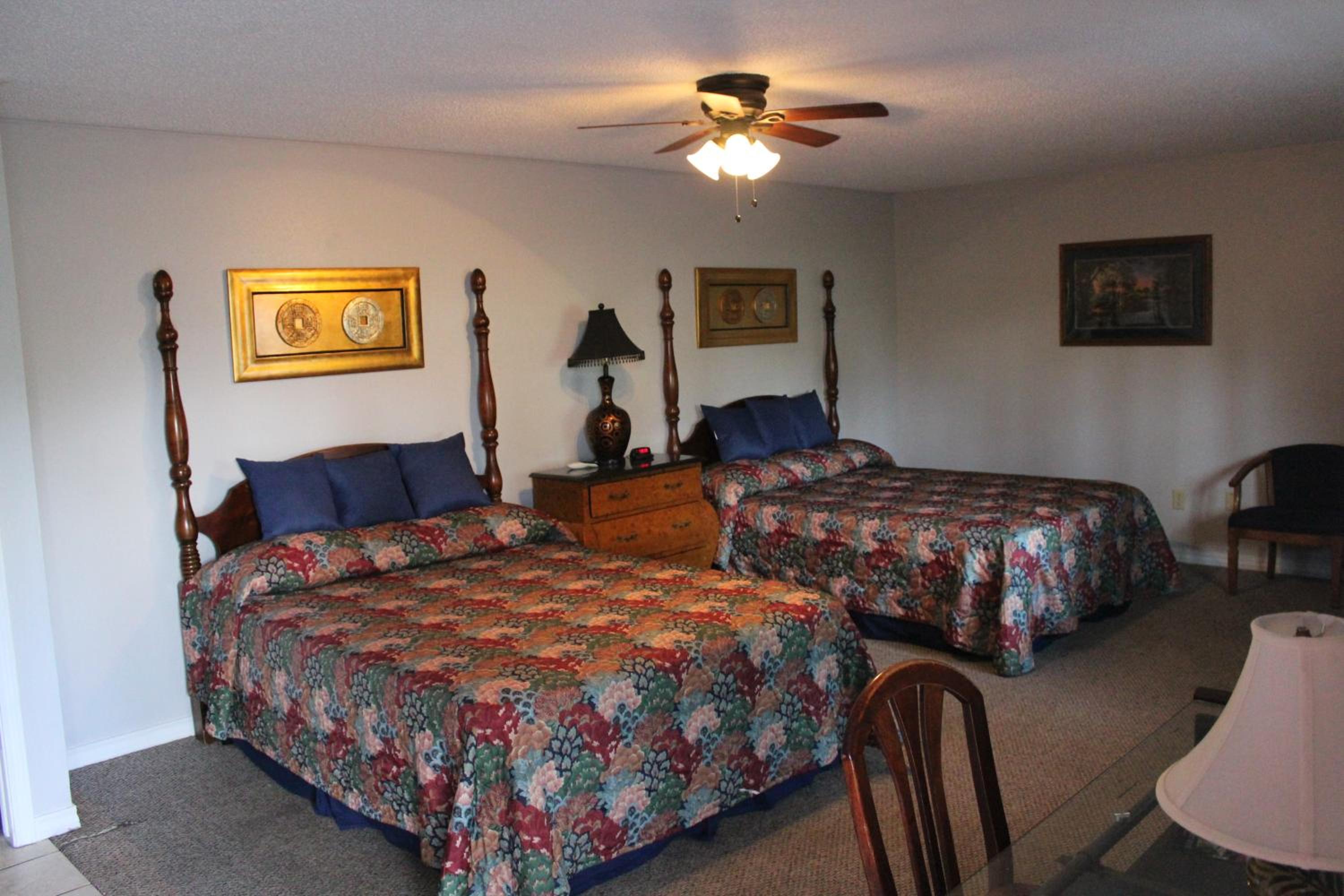 Deluxe Double Room - Photo 18