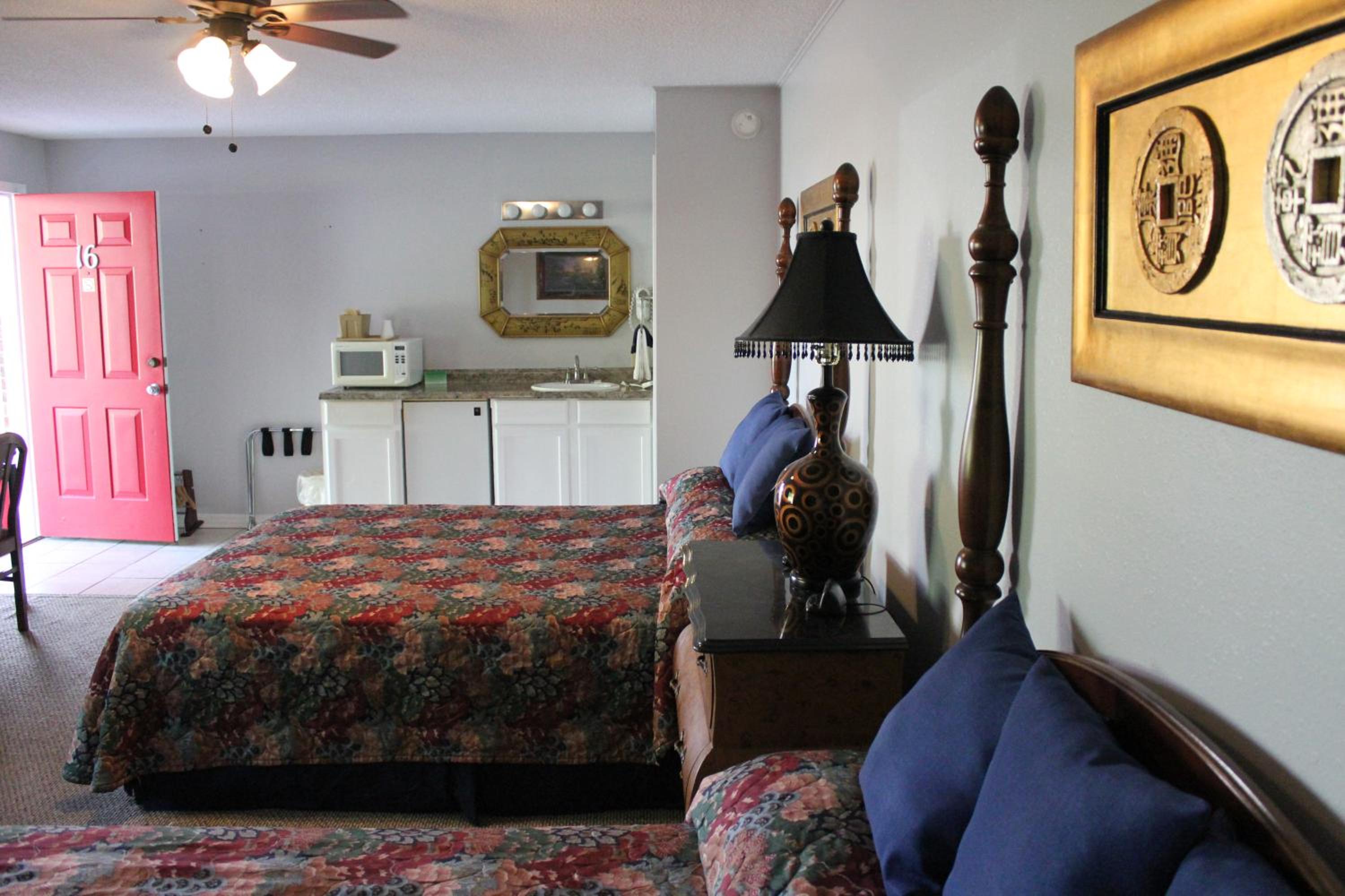 Deluxe Double Room - Photo 7