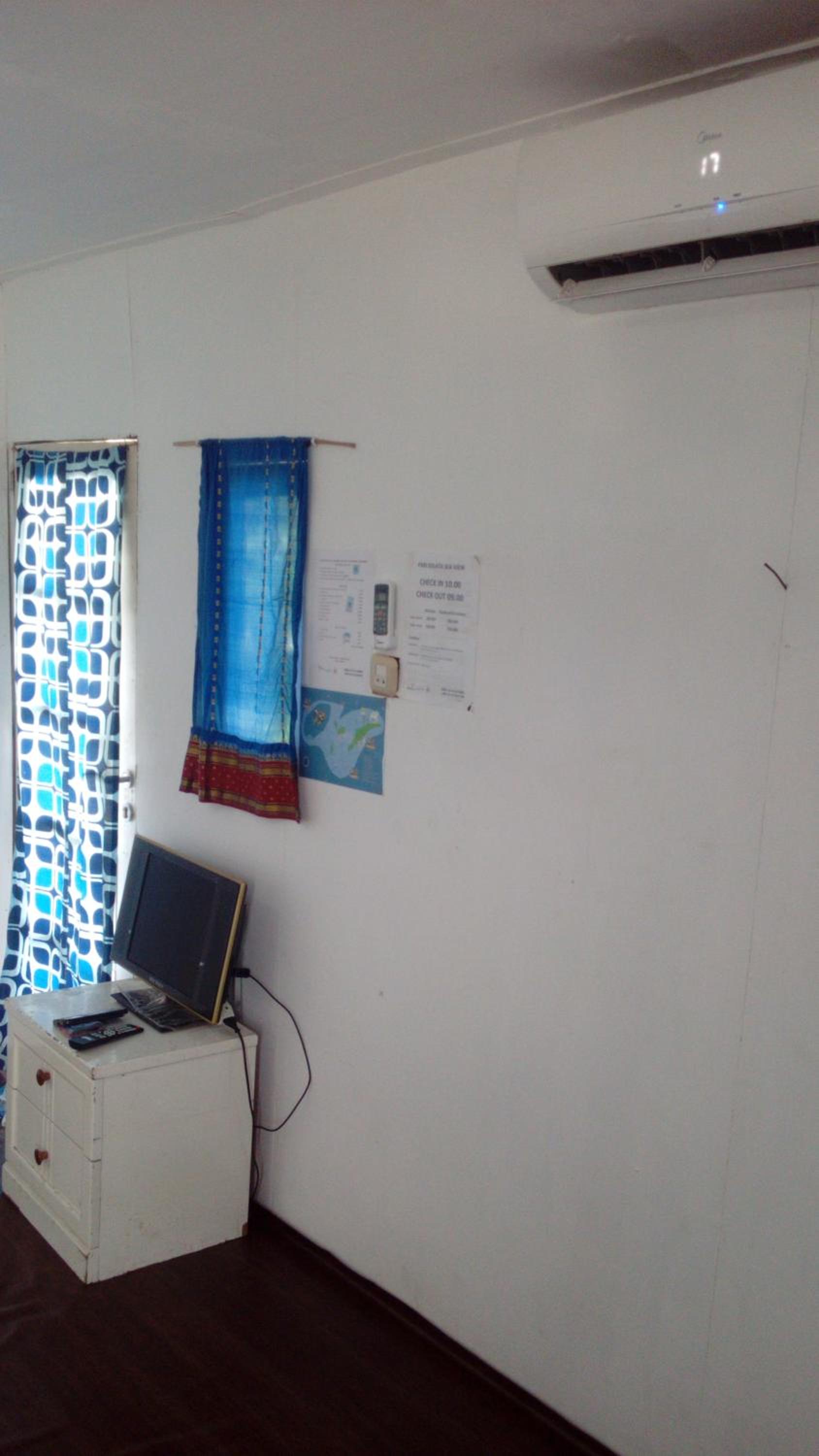 Family Room with Sea View - Photo 6