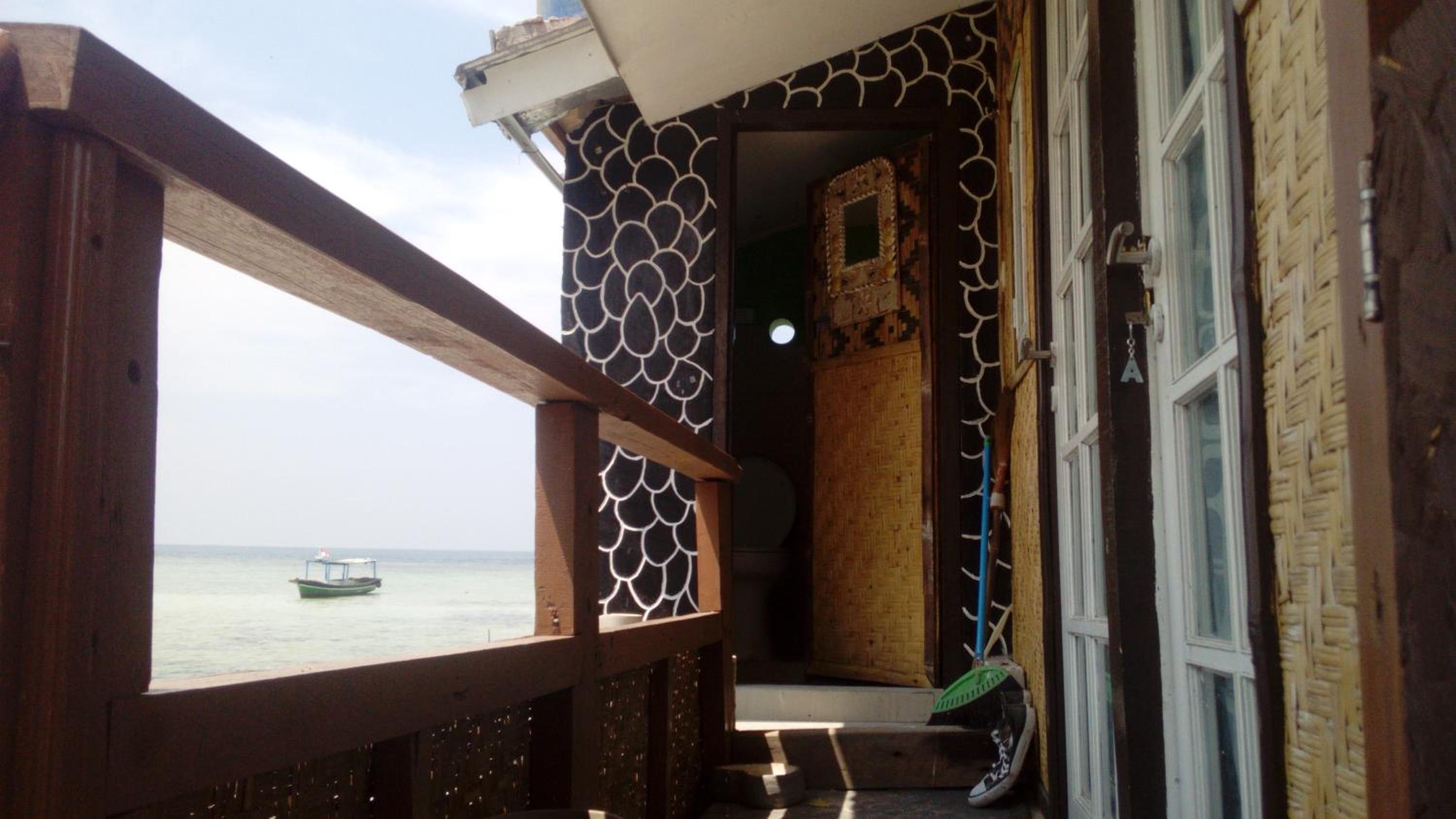 Family Room with Sea View - Photo 1