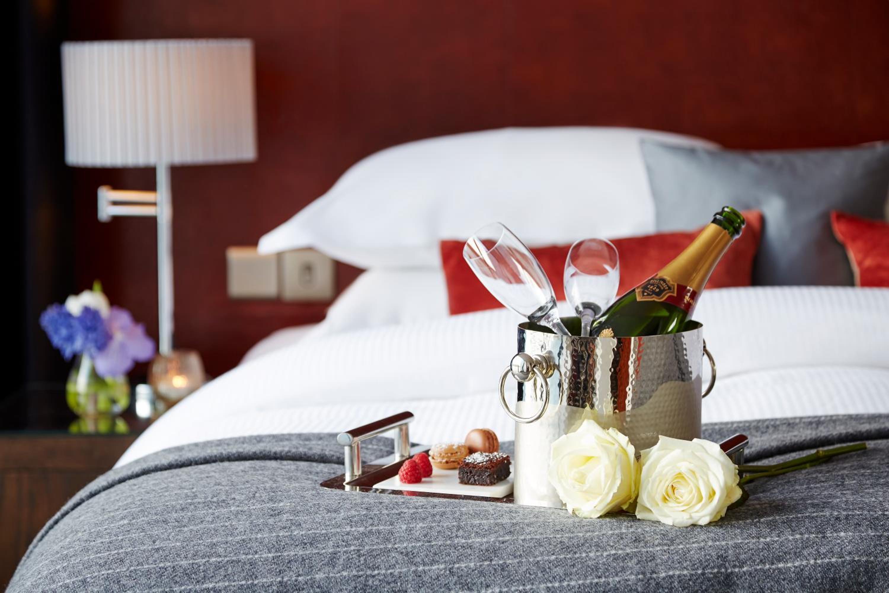 Deluxe Double Room with River View photo 3