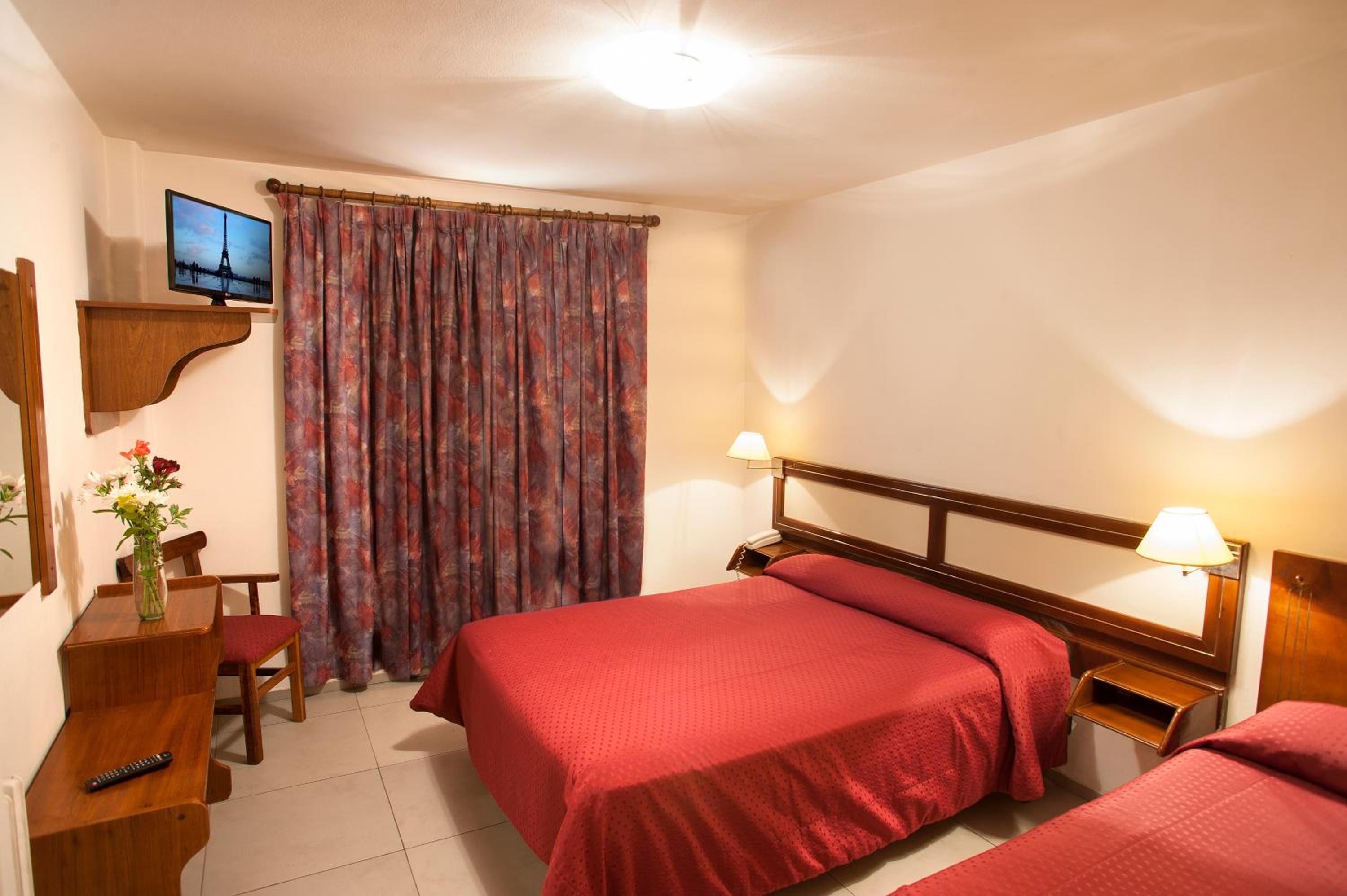 Triple Room photo 2