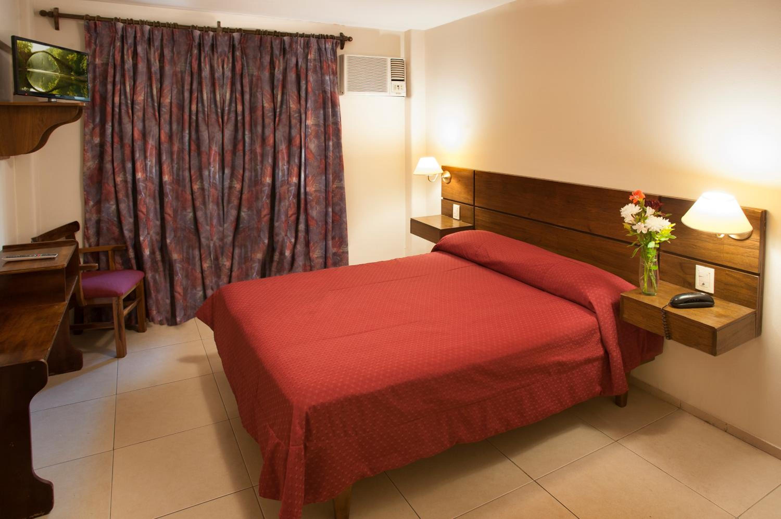 Classic Double or Twin Room photo 2