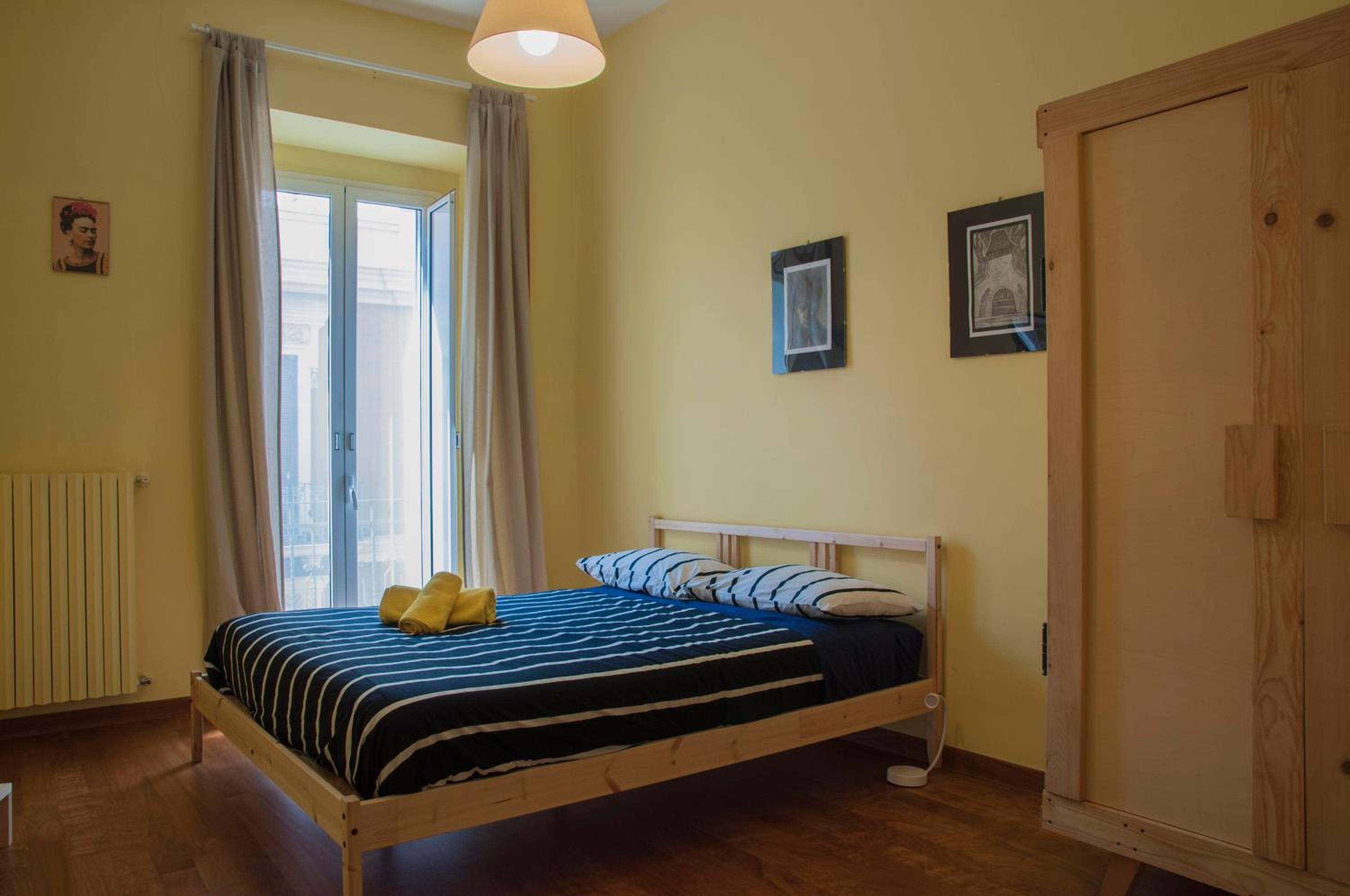 Three-Bedroom Apartment - Photo 4
