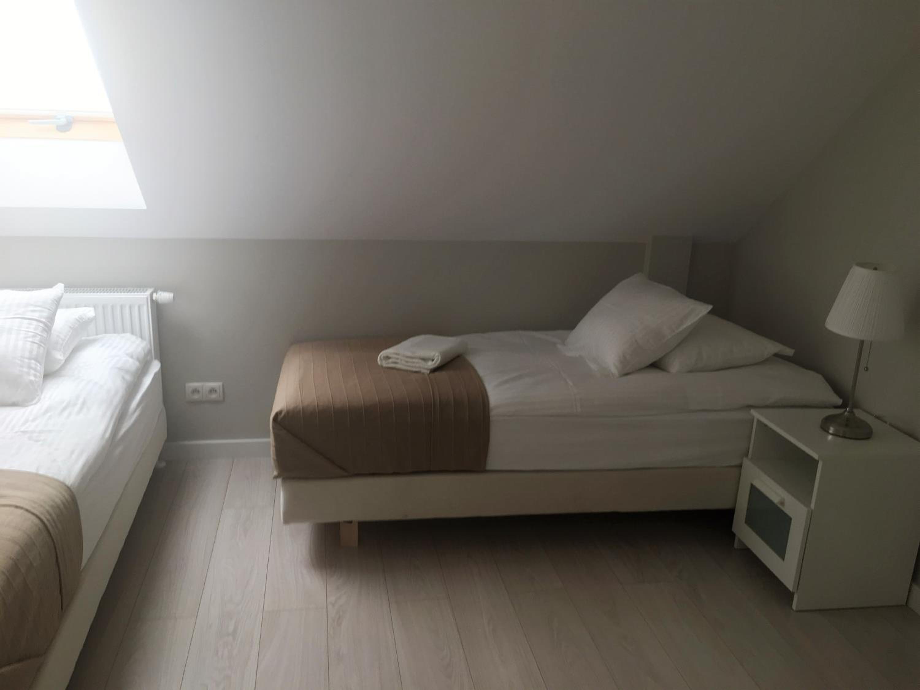 Double Room - Photo 2