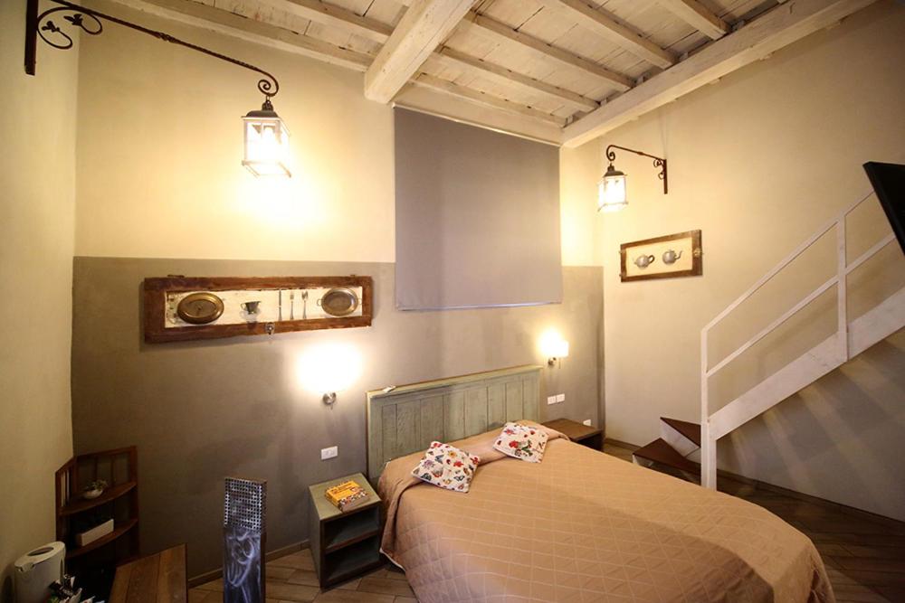 Double Room with Private Bathroom photo 3