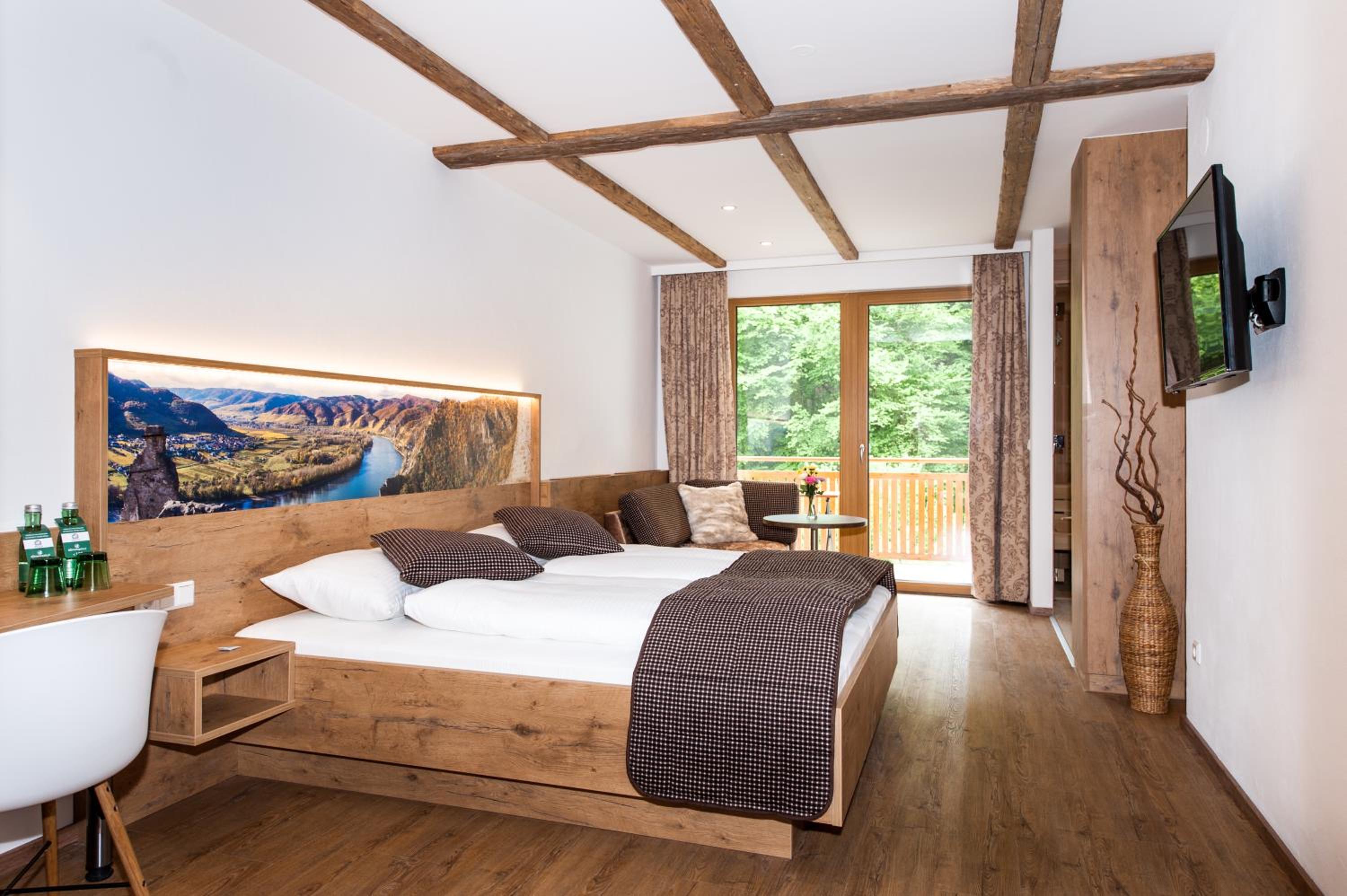 Junior Suite with Sauna