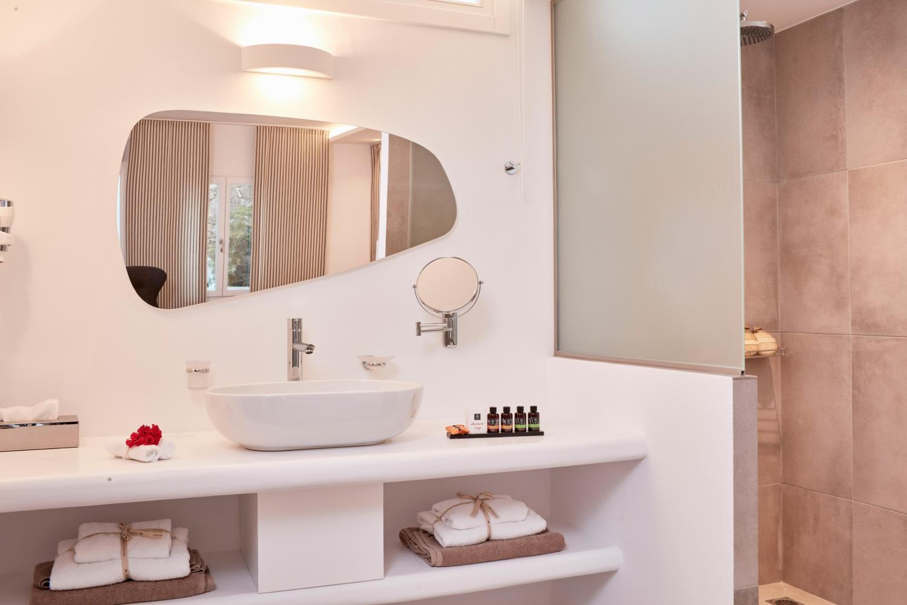 Junior Suite - Photo 12