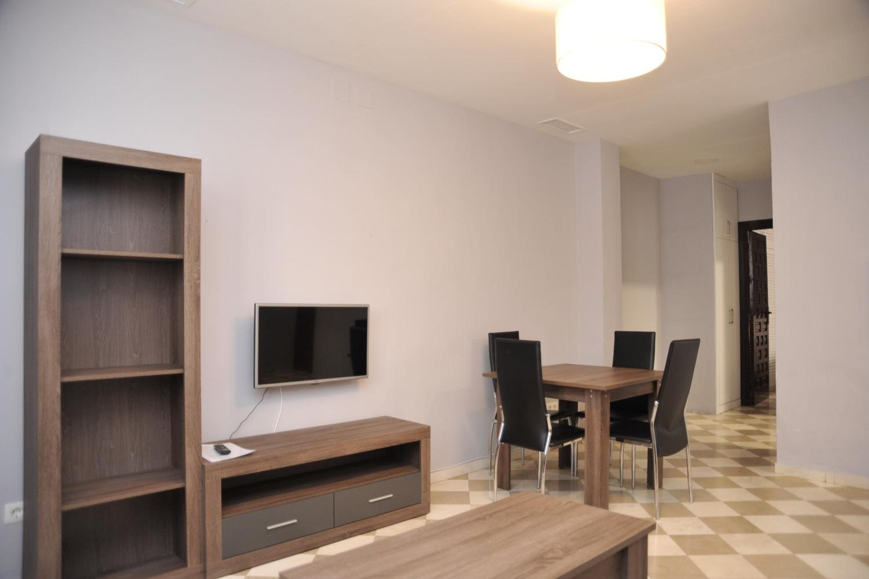 Superior Apartment - Photo 2