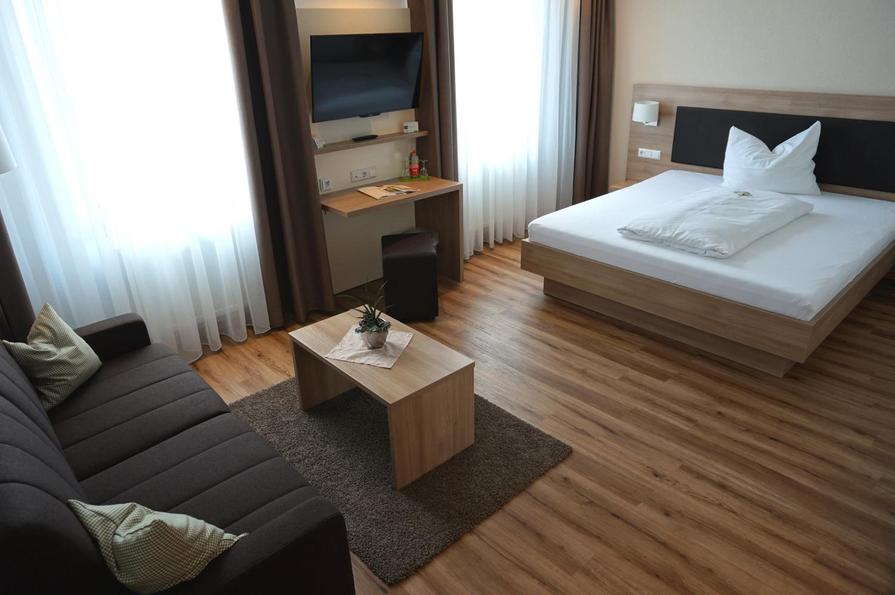 Premium Double Room with Sofa photo 2