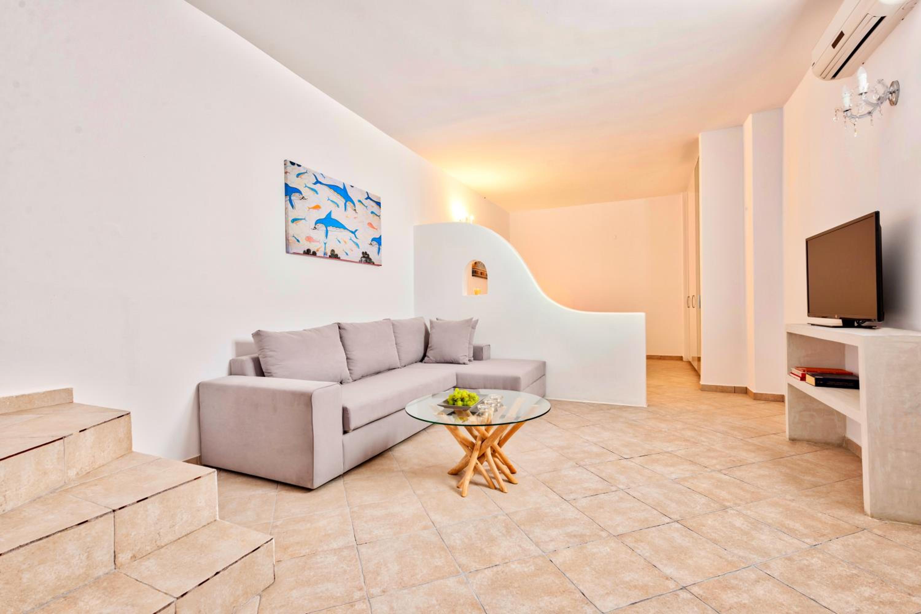 Superior Villa with Outdoor Heated Private Pool and Hot Tub - Photo 6