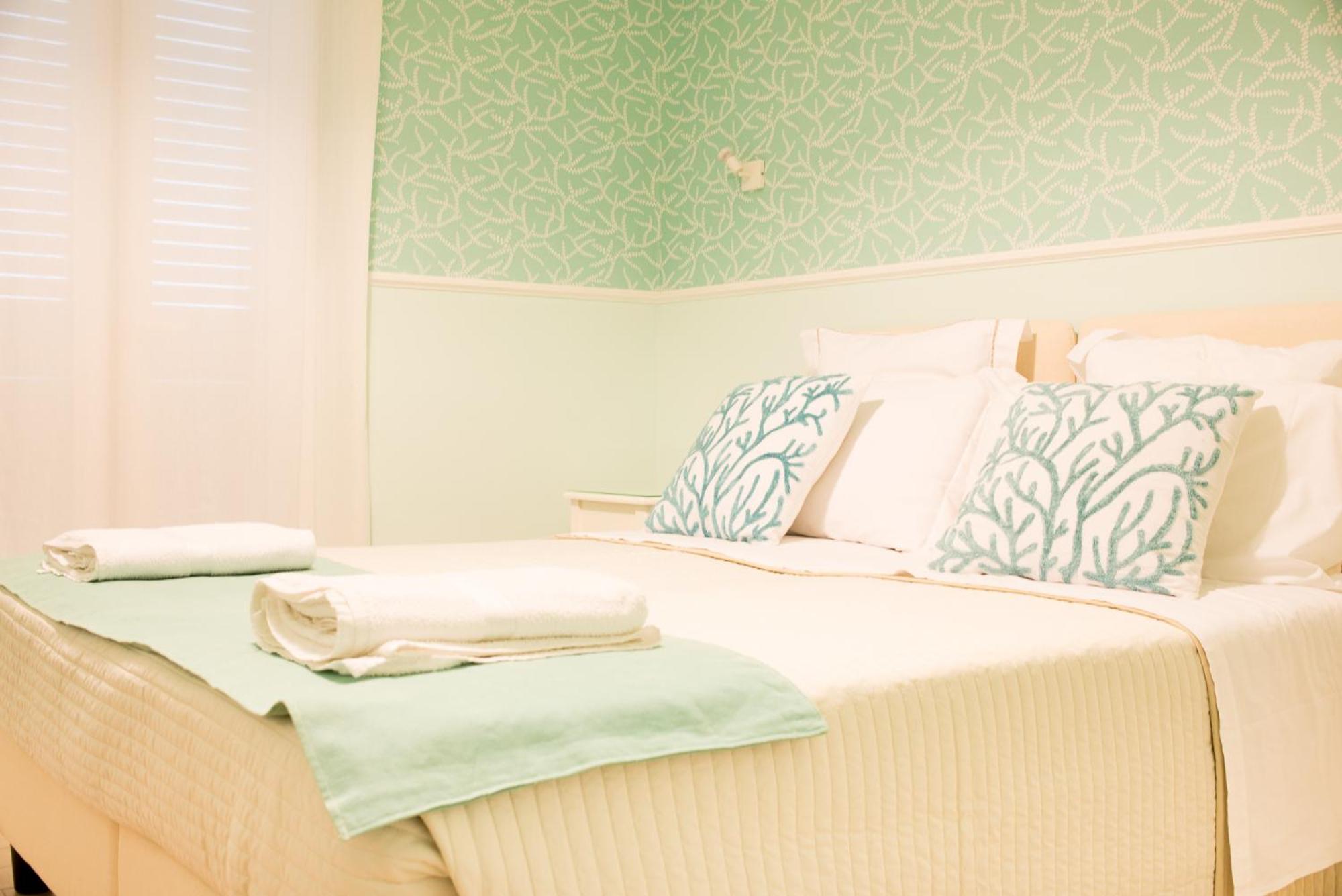 Twin/Double Room photo 1
