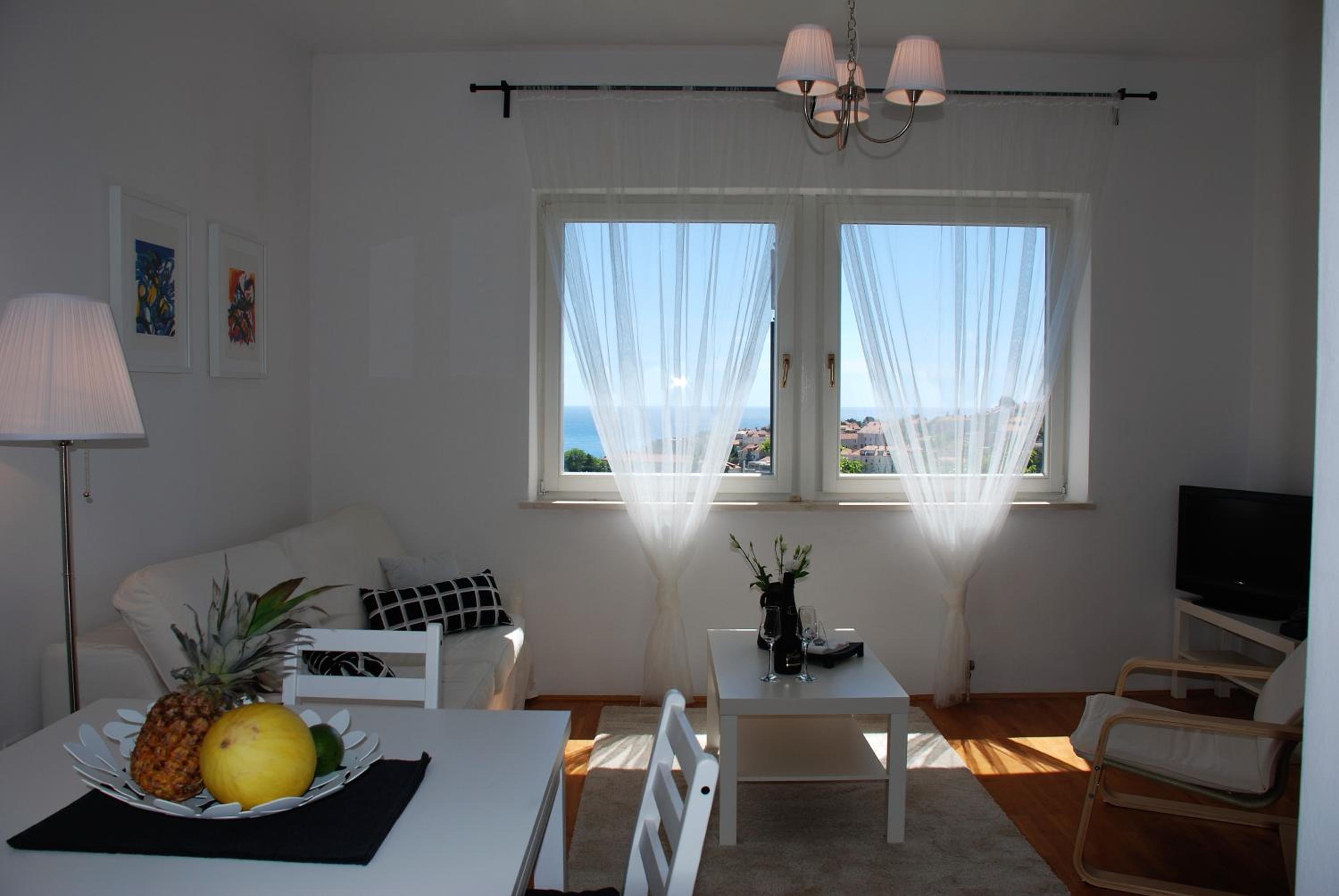 Apartment with Sea View
