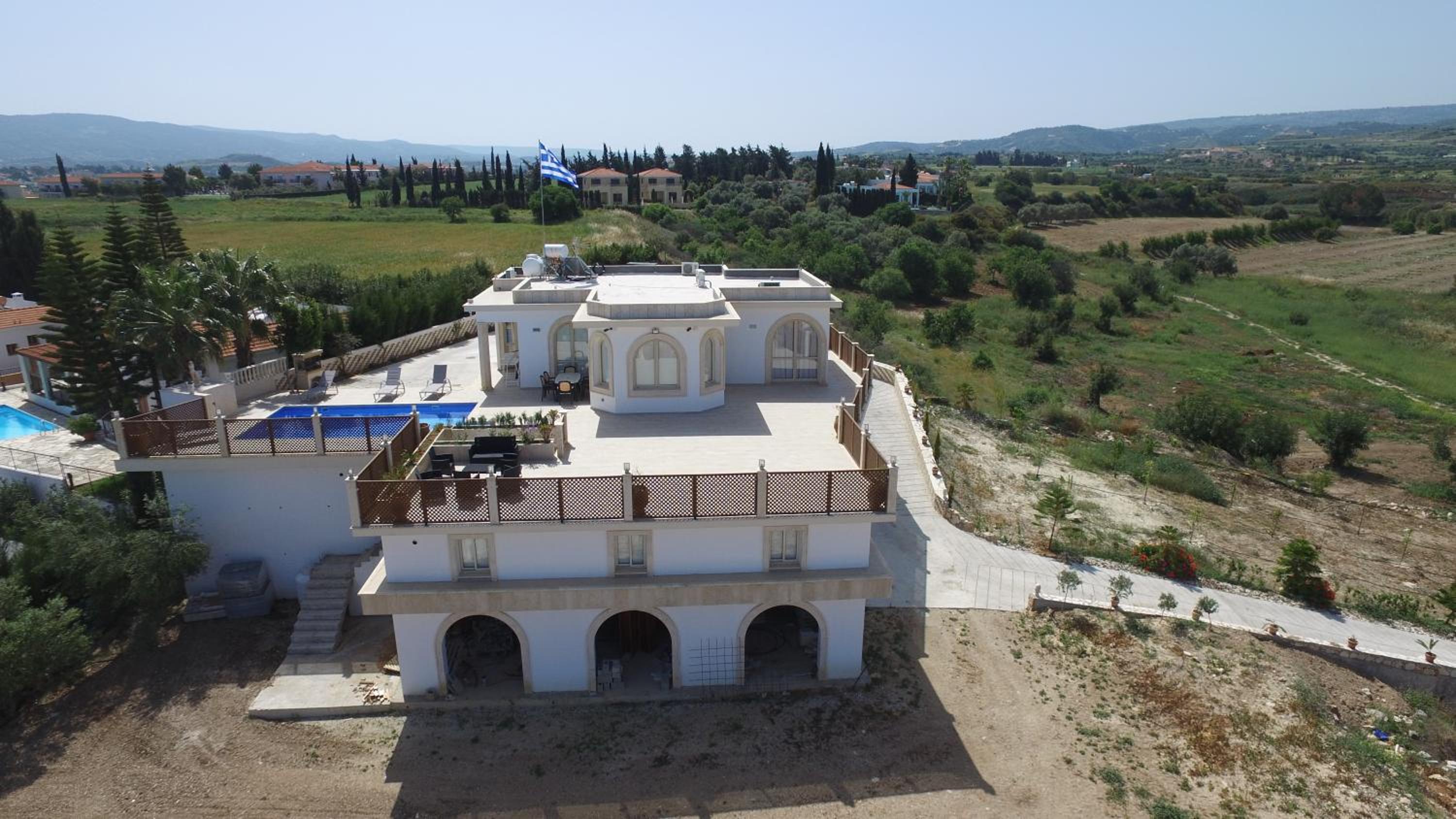 Villa with Sea View - Photo 17