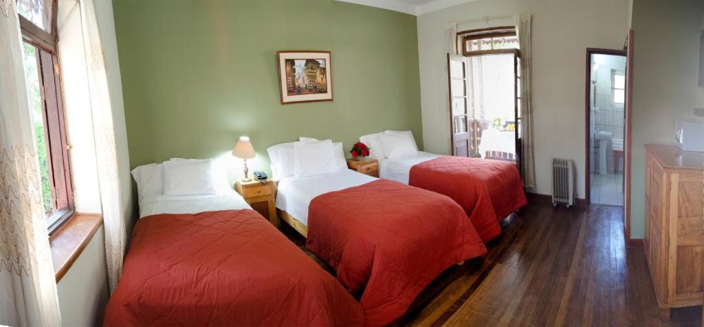 Basic Triple Room photo 1