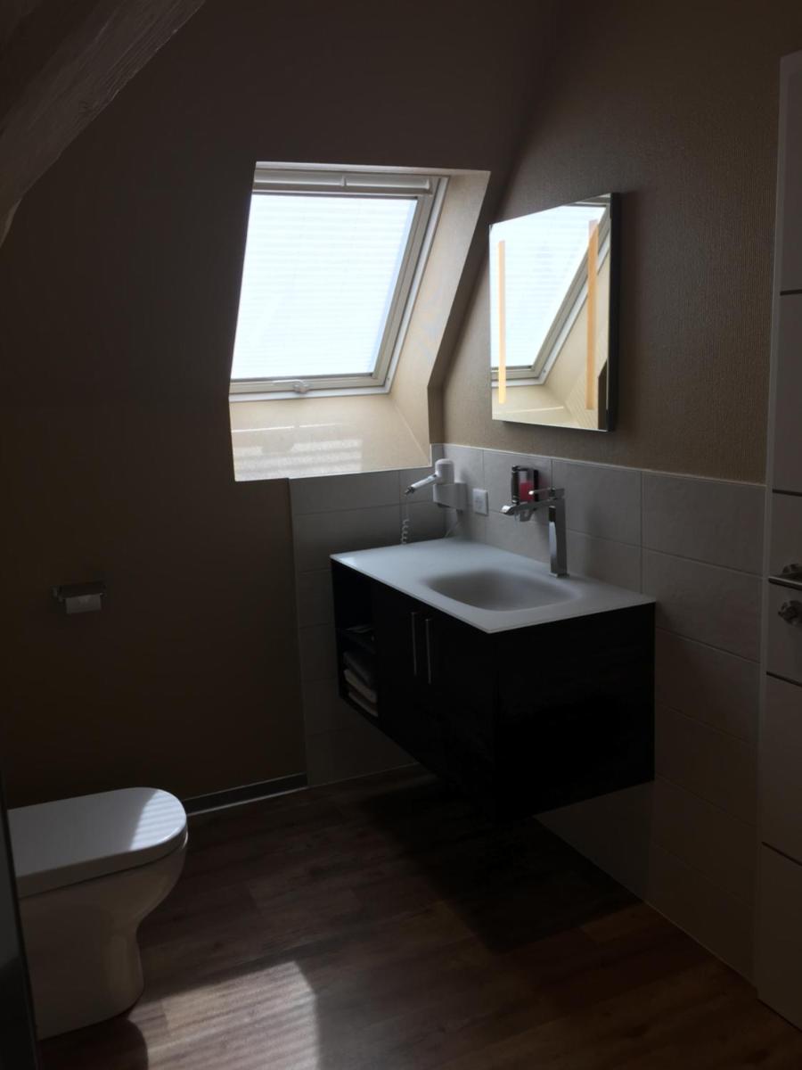Family Double Room - Photo 6