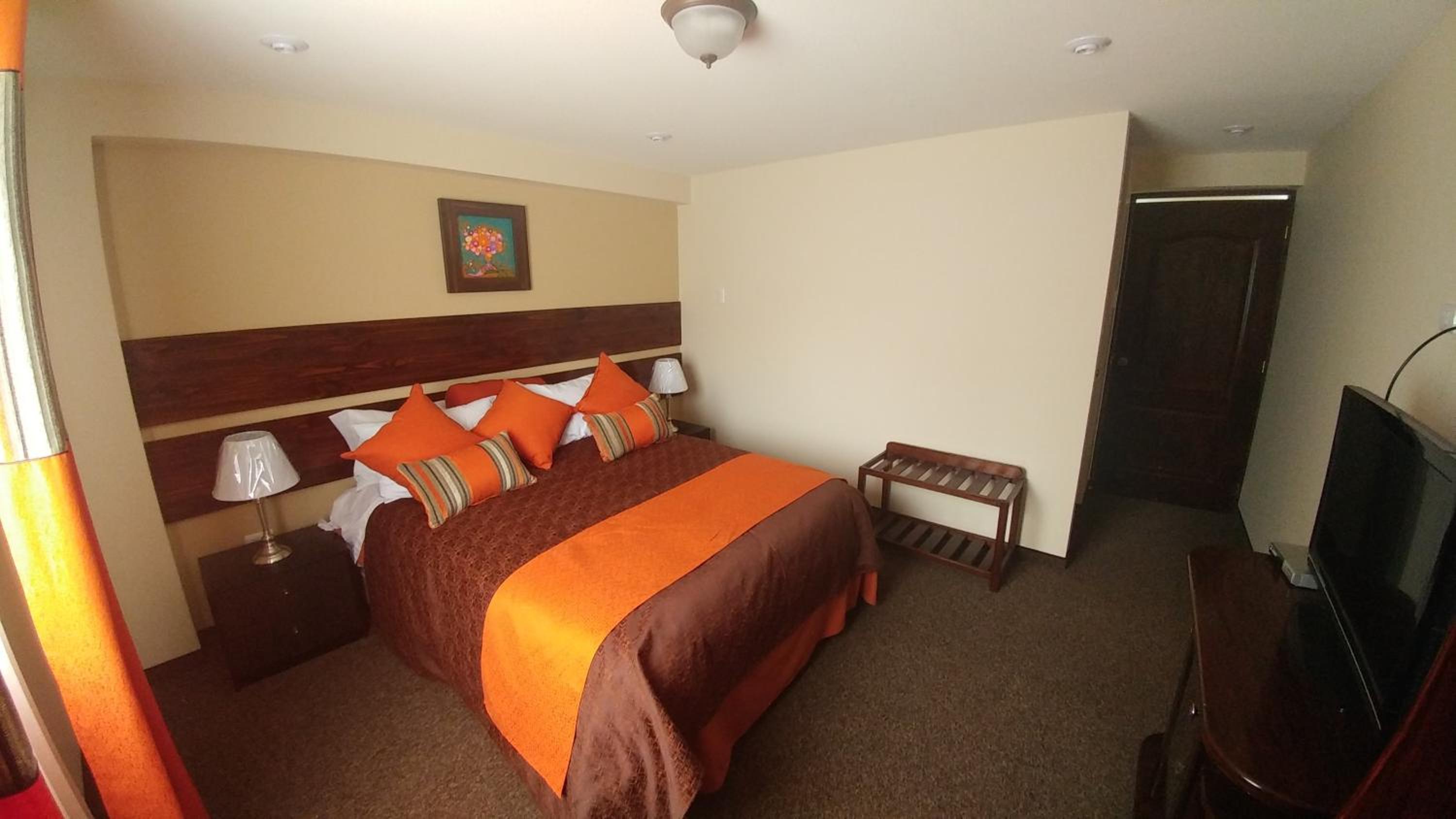 Standard Queen Room photo 2
