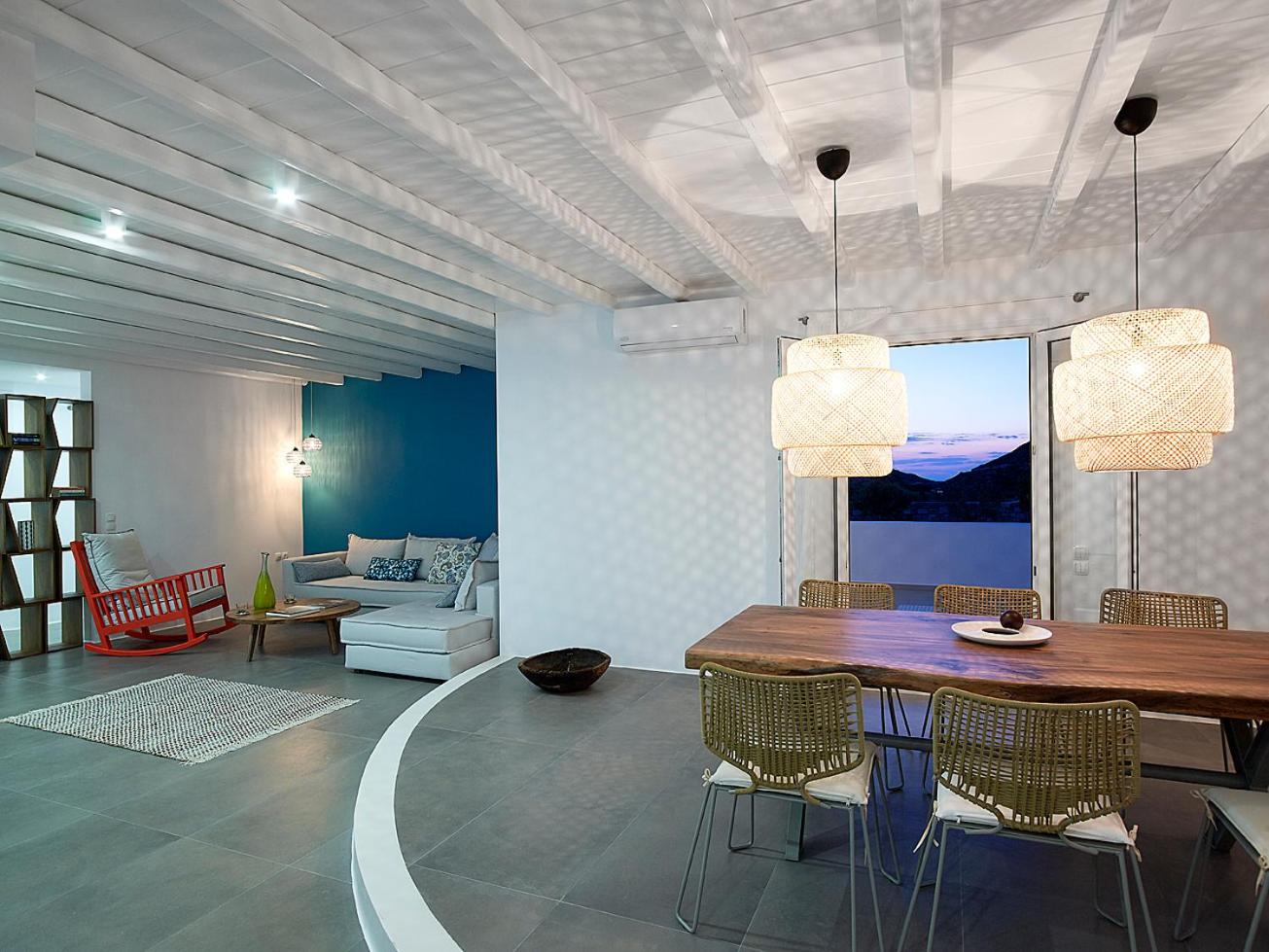 Superior Villa photo 2