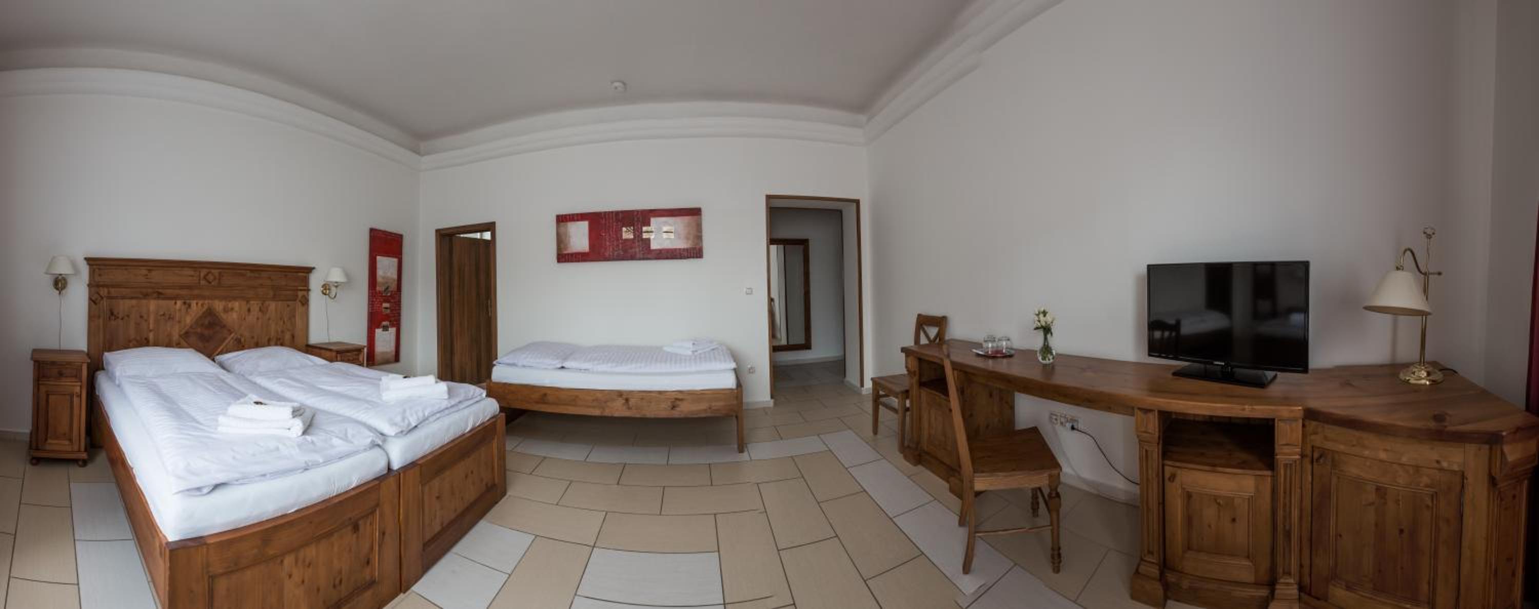 Triple Room photo 2