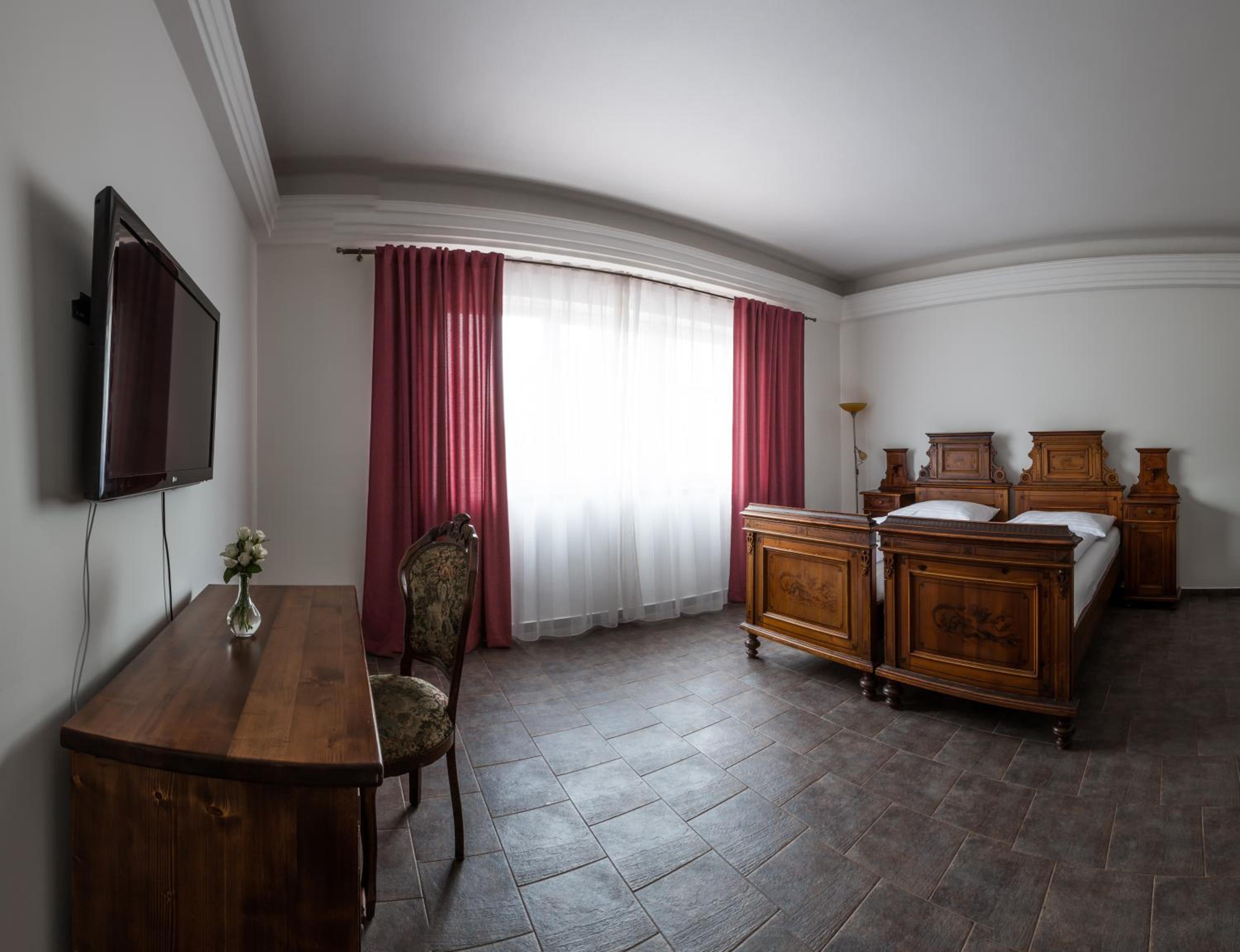 Standard Twin Room photo 1