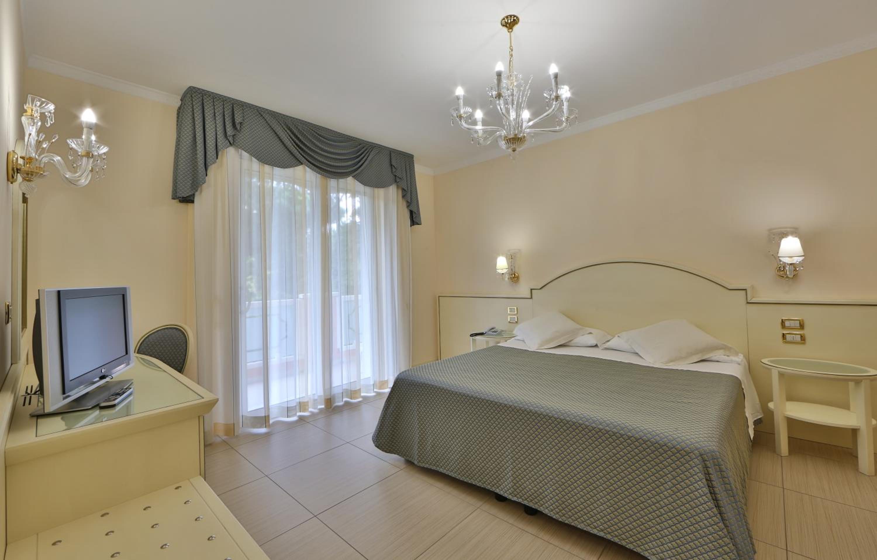 Premium Triple Room photo 1