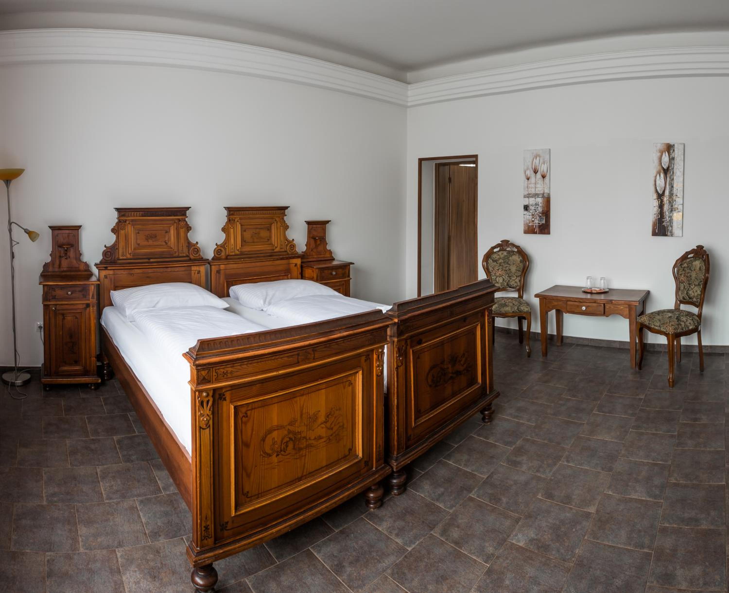 Standard Twin Room photo 3